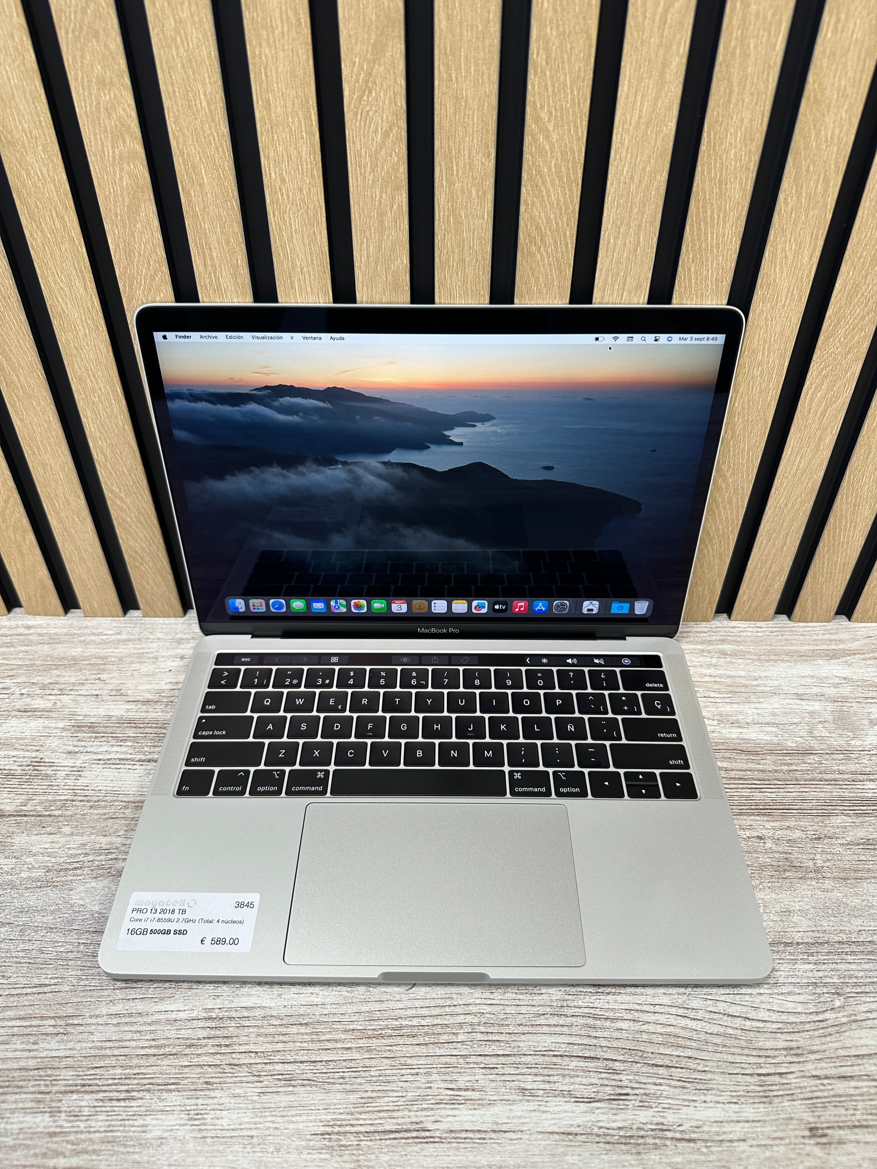 MacBook Pro 13" 2018 TB i7 16gb 500gb SSD