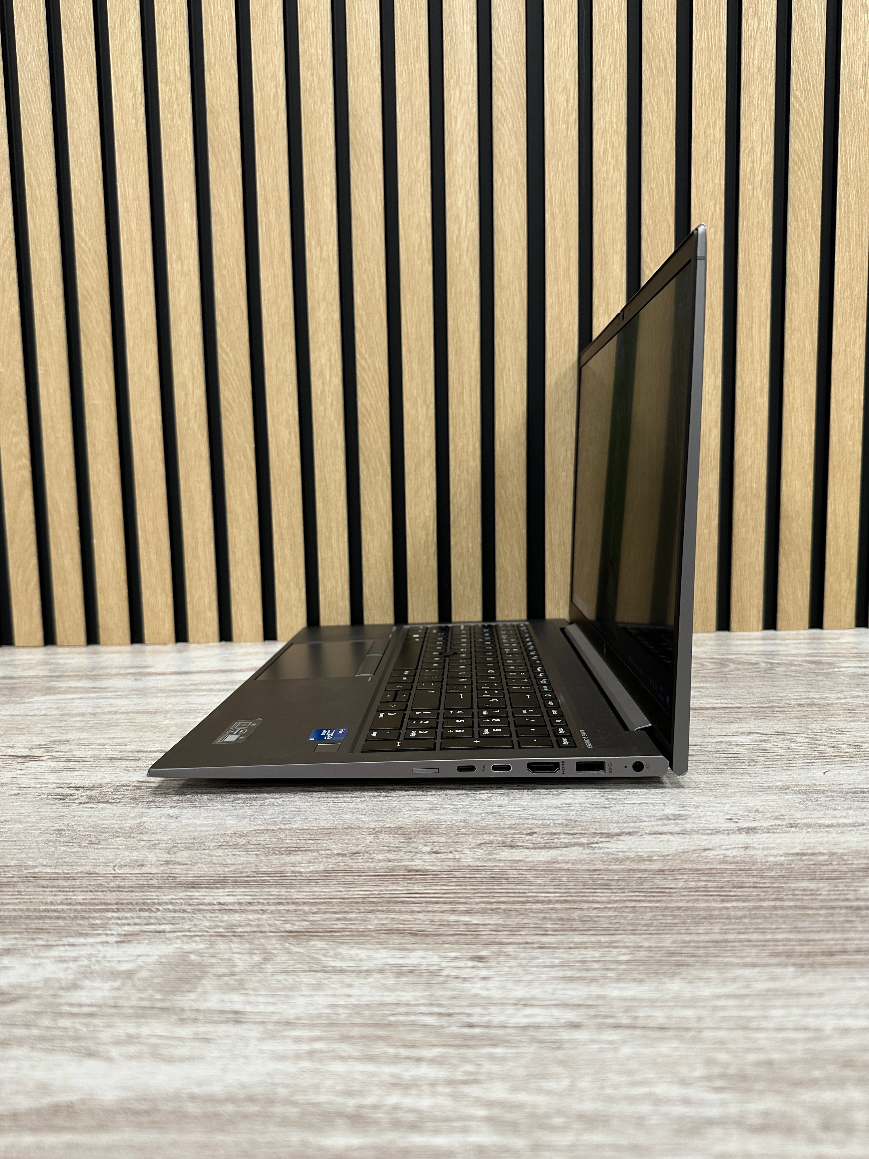 HP ZBOOK FIREFLY 15 G8 i7 16gb 512gb SSD