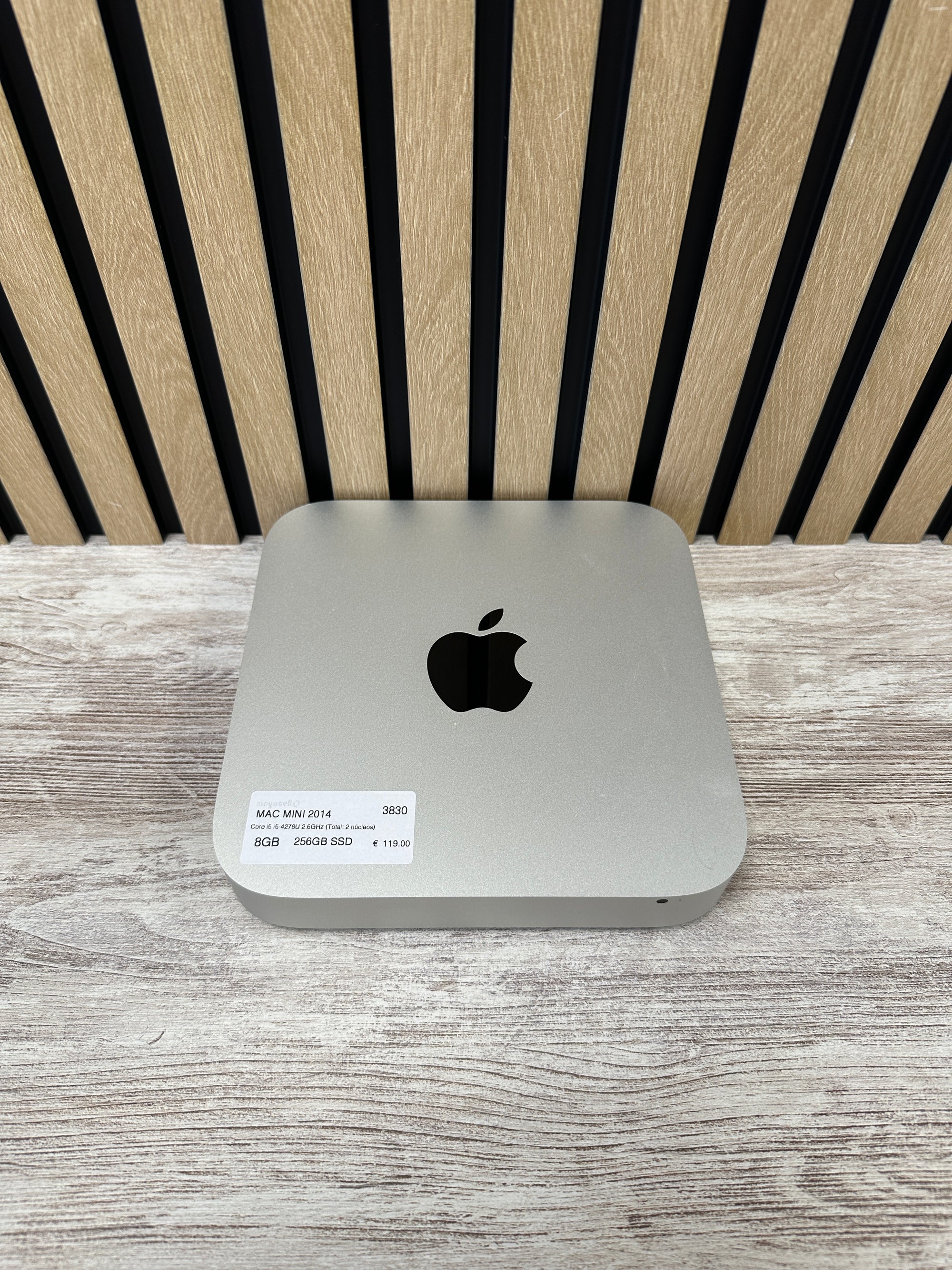 Mac Mini 2014 i5 8gb 256gb SSD