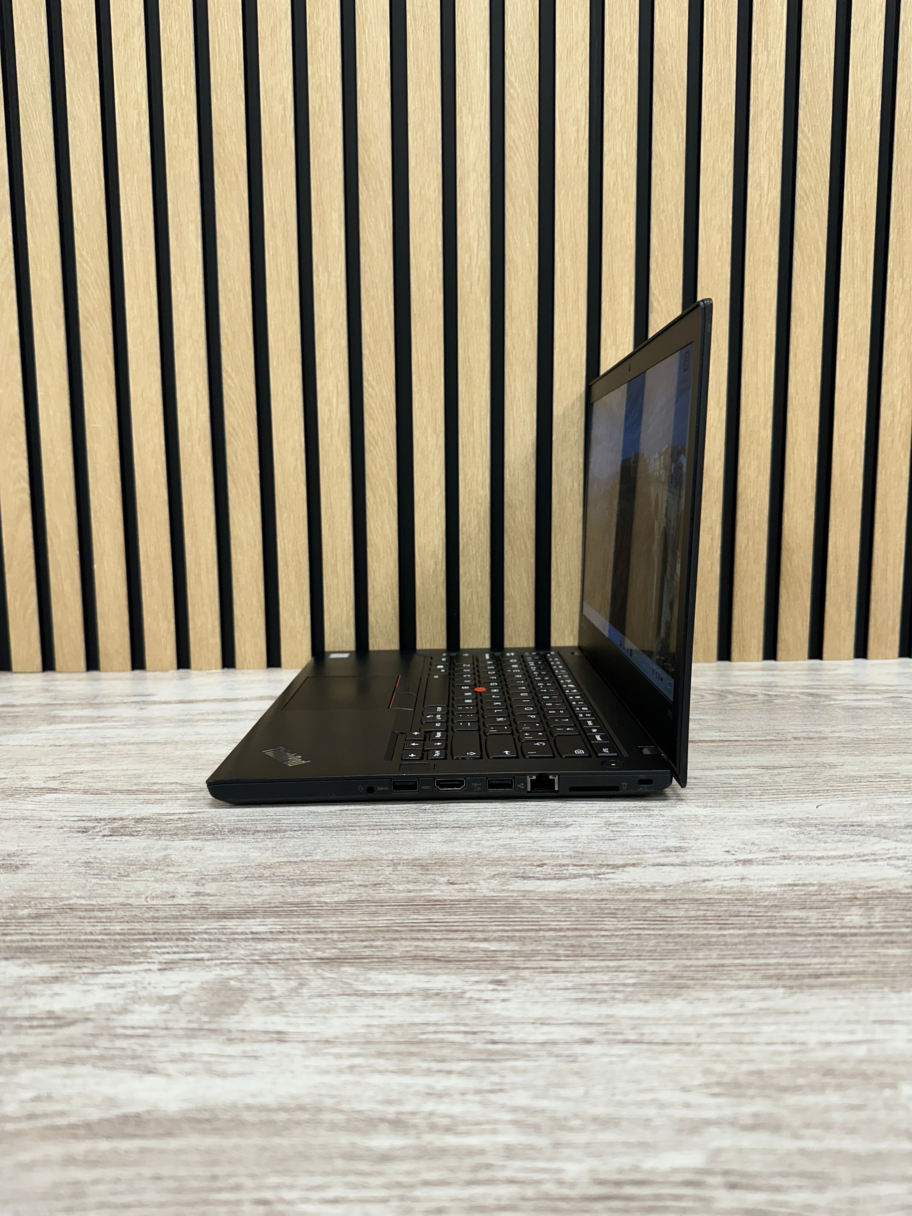 Lenovo Thinkpad T470 i5 16gb 256gb SSD