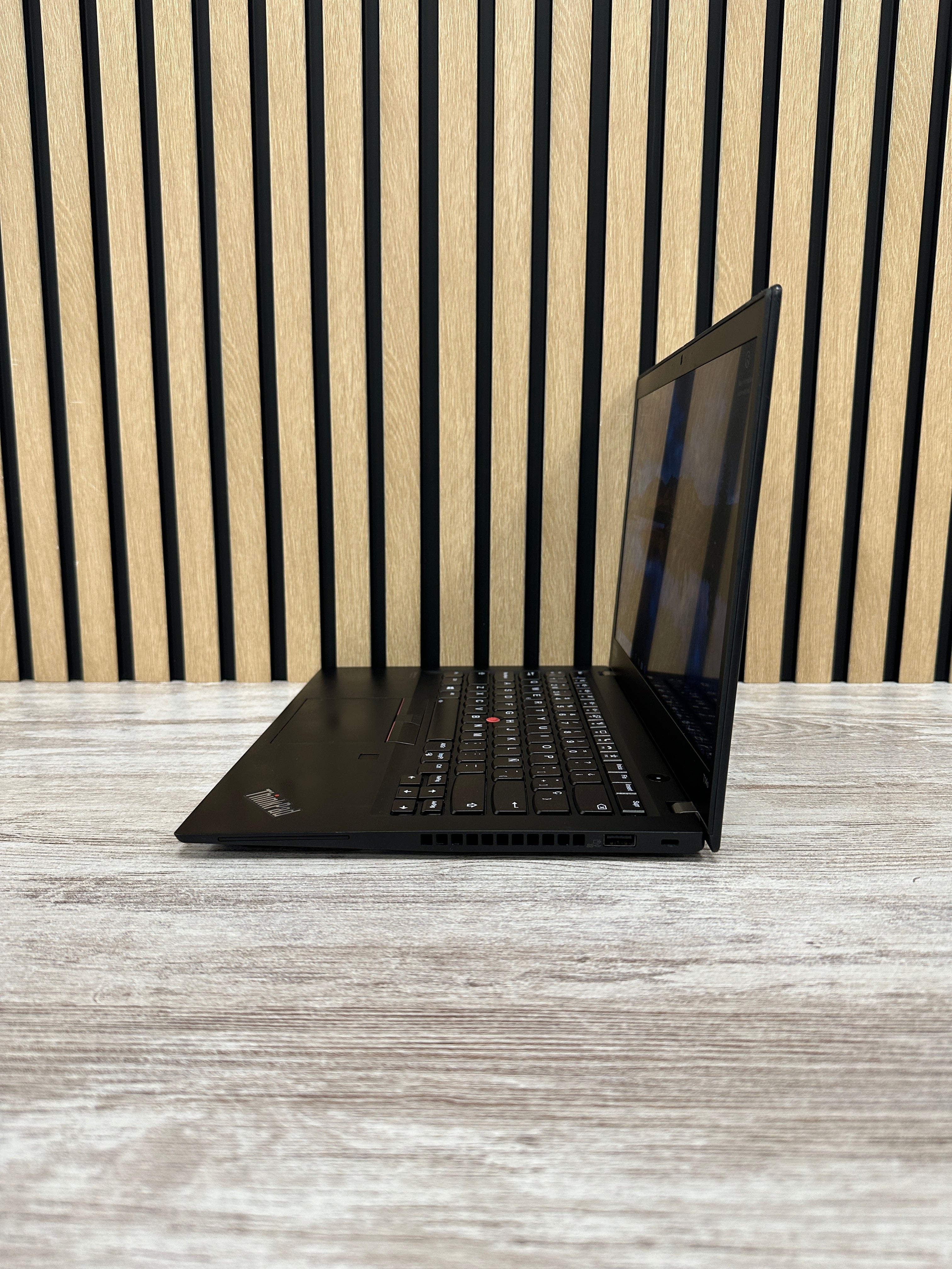 Lenovo Thinkpad T14S GEN 1 i5 16gb 512gb SSD