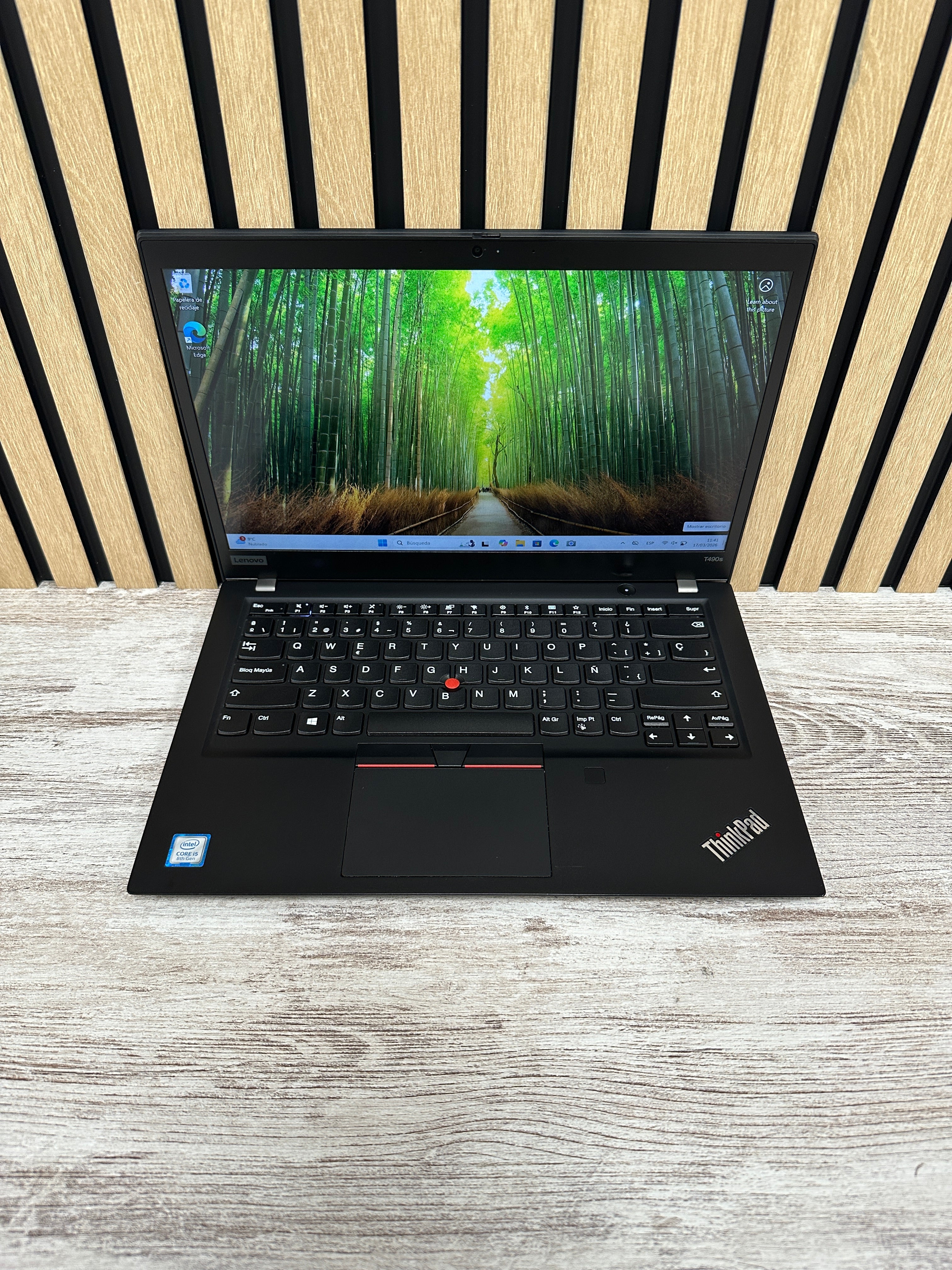 Lenovo Thinkpad T490S i5 8gb 256gb SSD