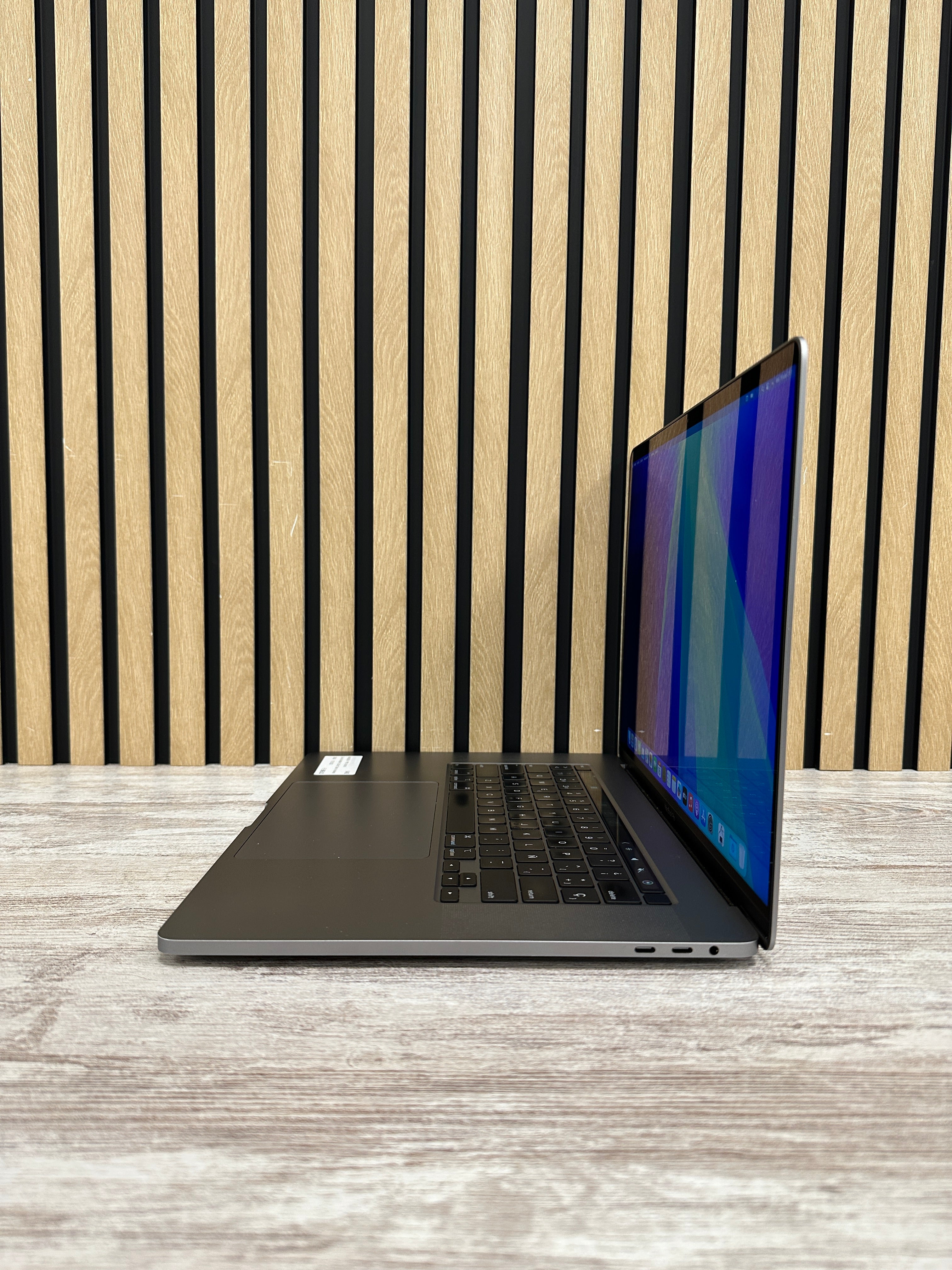 MacBook Pro 16" 2019 i9 32gb 1tb SSD - Moyacell