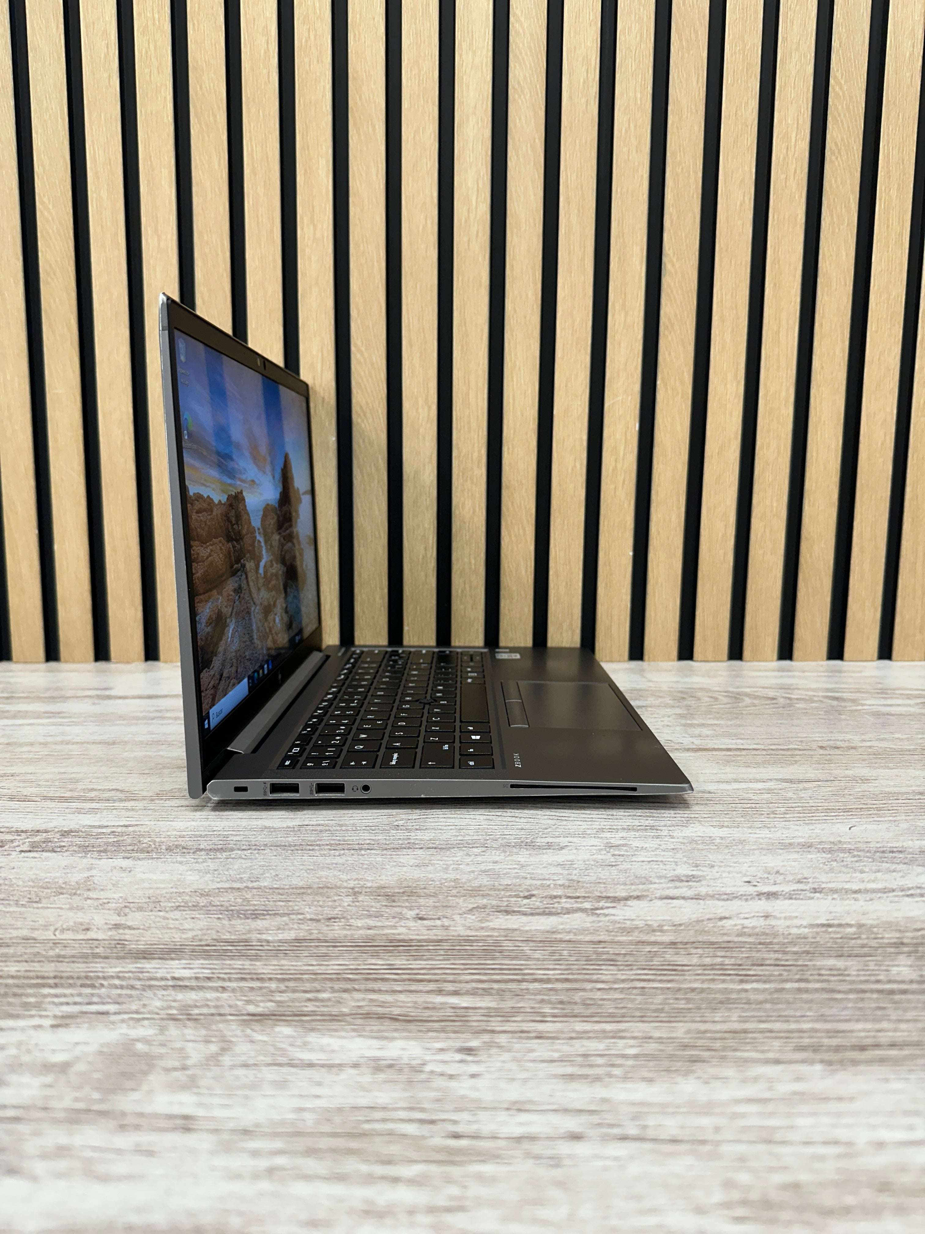 HP ZBOOK FIREFLY 14 G7 i5 16gb 256gb SSD