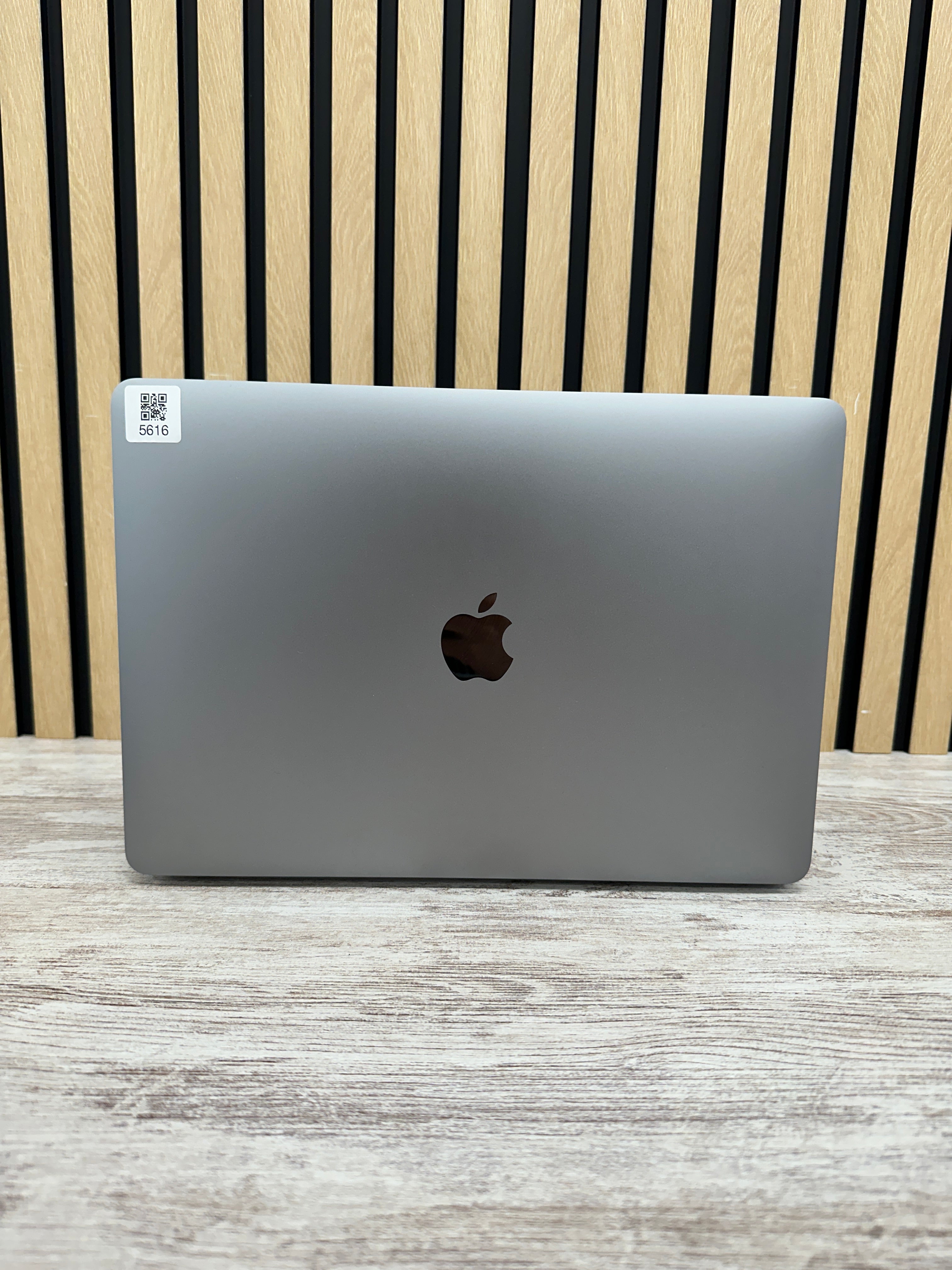 MacBook Air 13" 2020 M1 16gb 512gb SSD