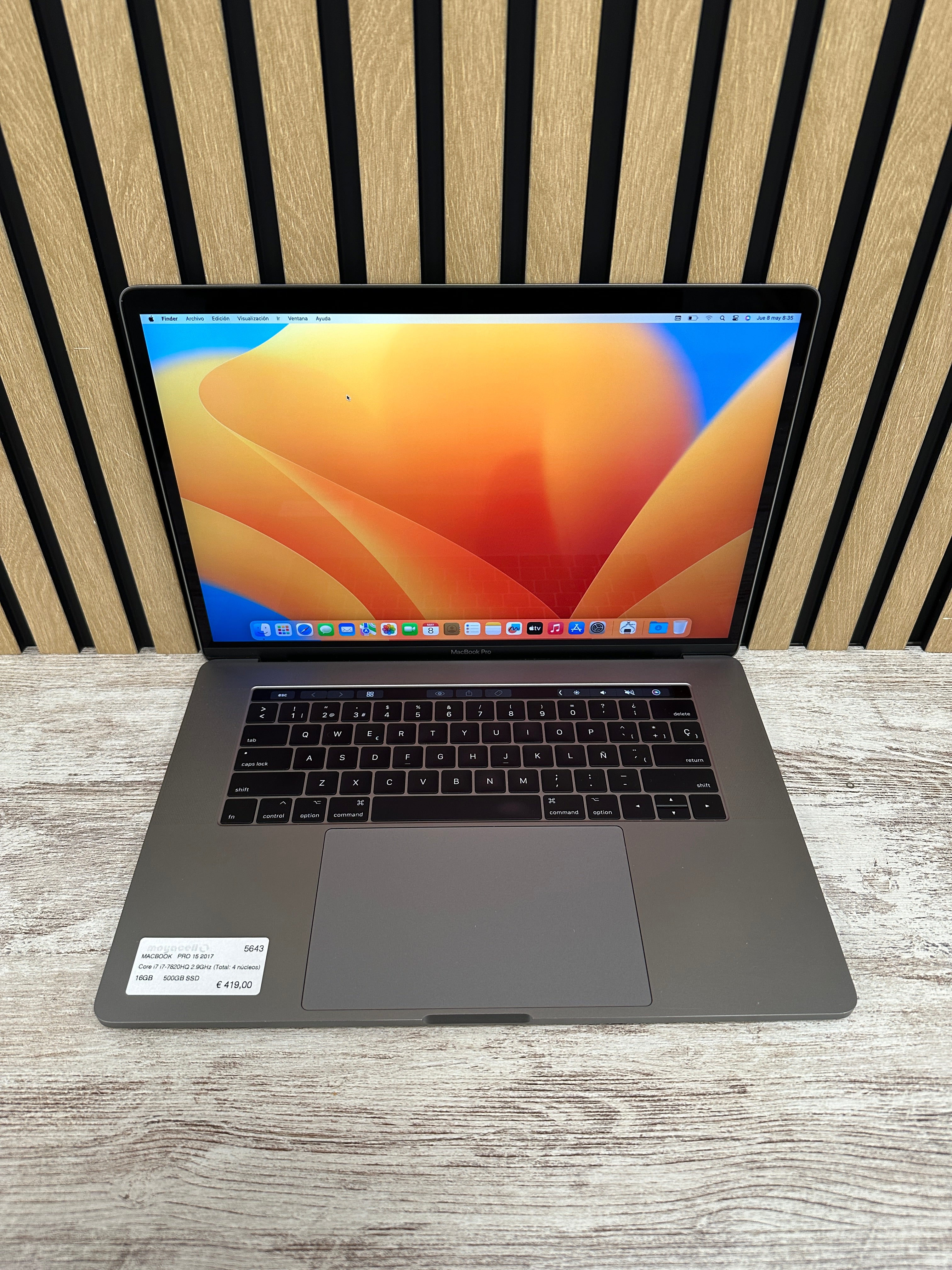 MacBook Pro 15" 2017 i7 16gb 500gb SSD