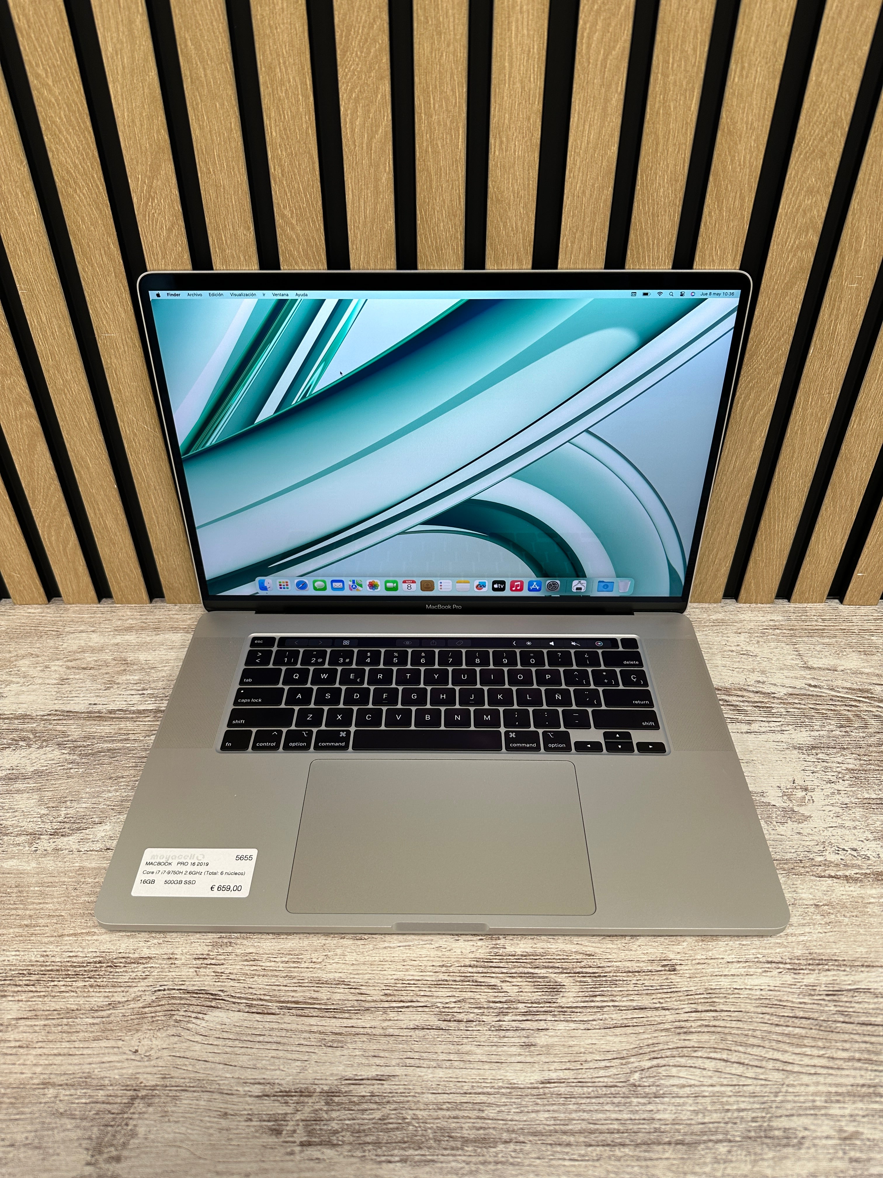 MacBook Pro 16" 2019 i7 16gb 500gb SSD