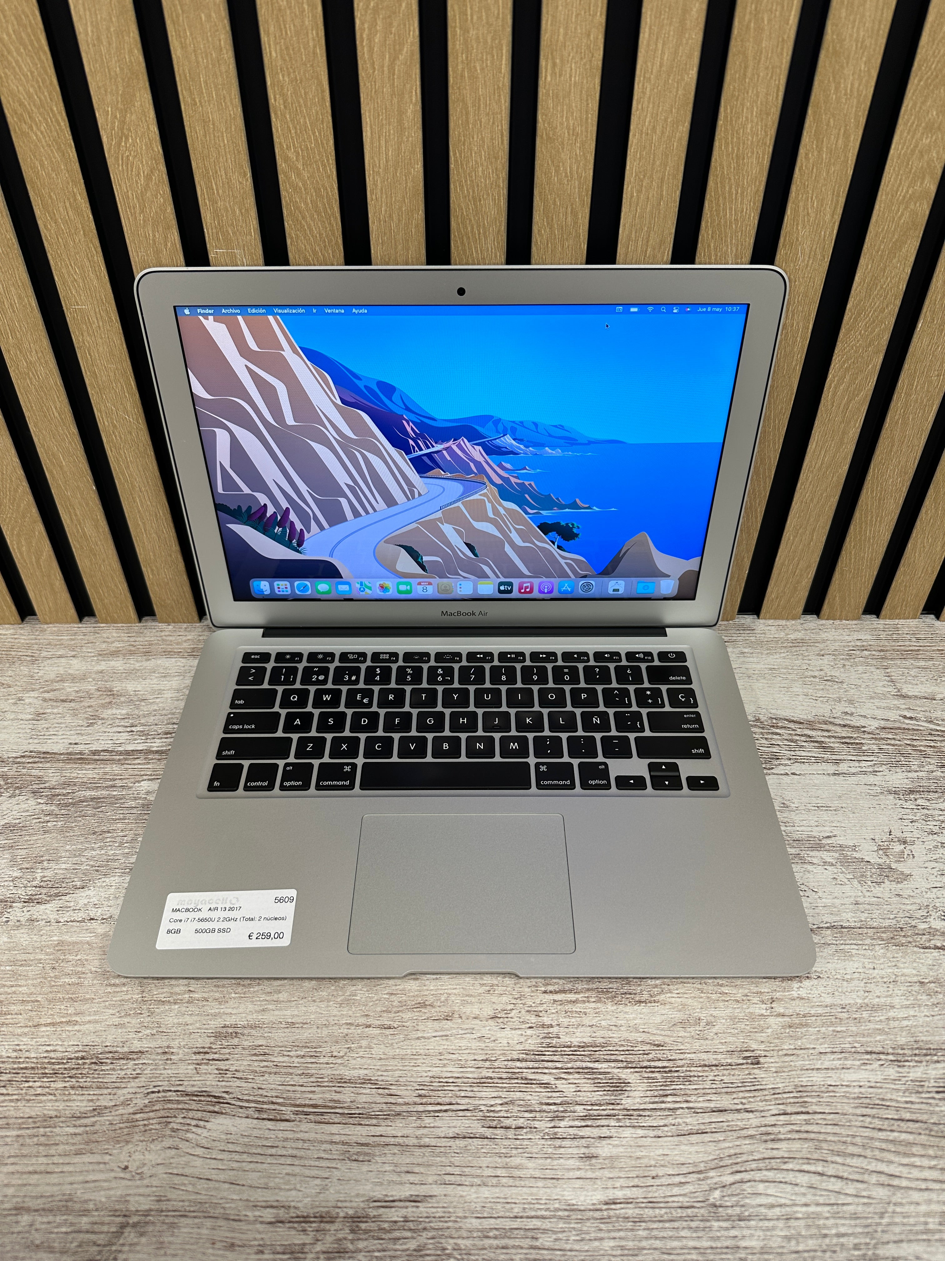 MacBook Air 13" 2017 i7 8gb 500gb SSD