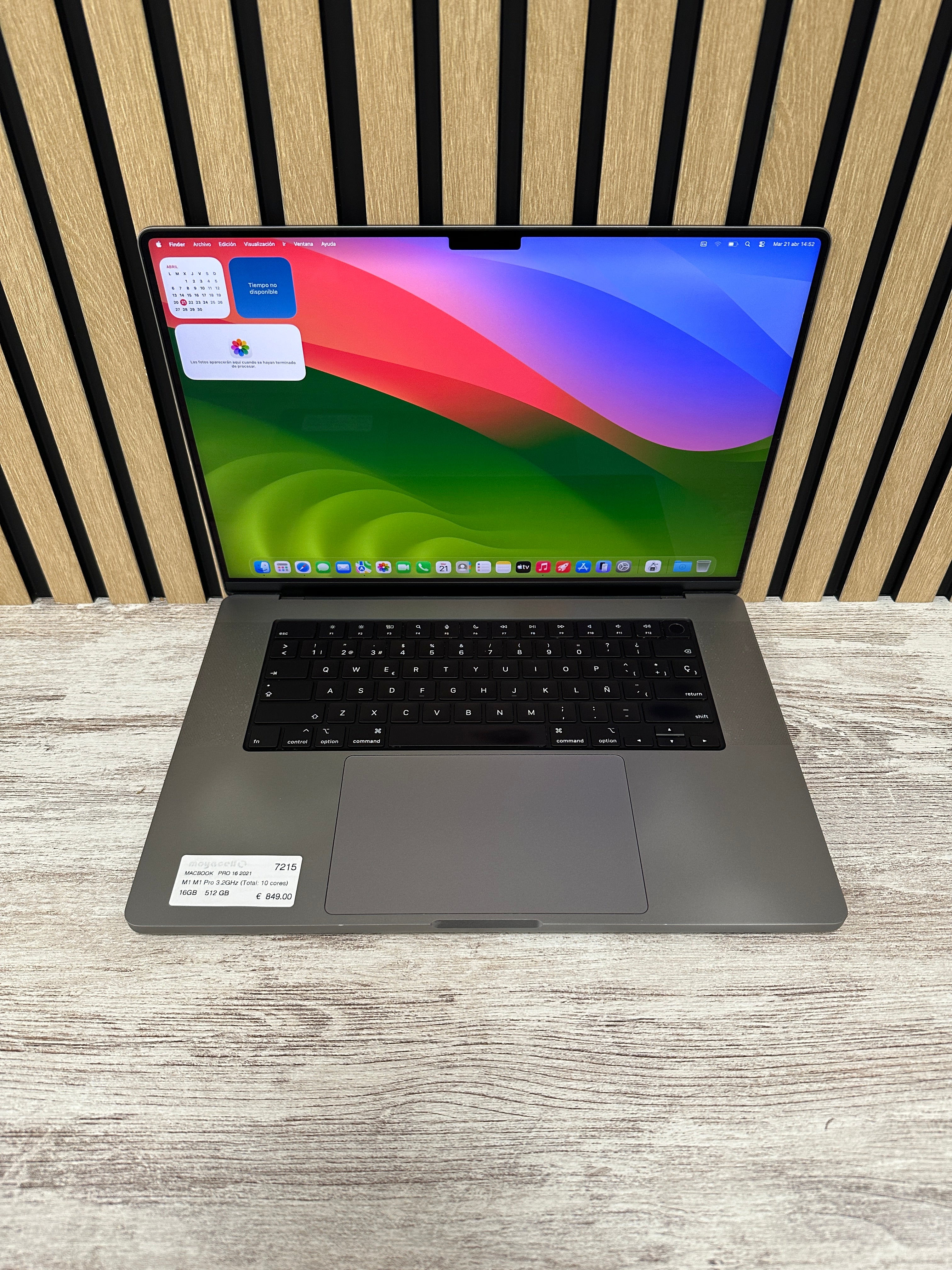 MacBook Pro 16" 2021 M1 Pro 16gb 512gb SSD