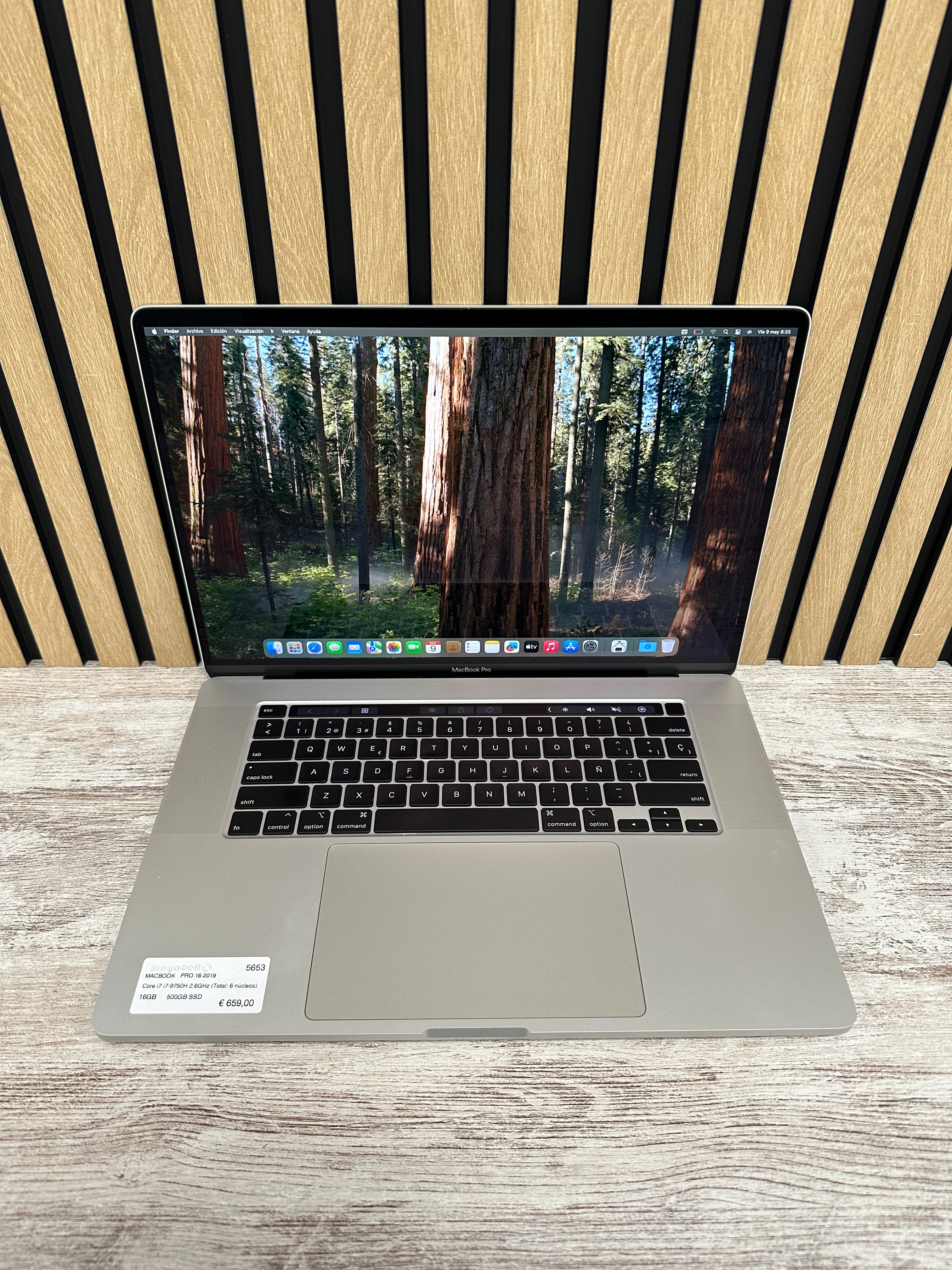 MacBook Pro 16" 2019 i7 16gb 500gb SSD