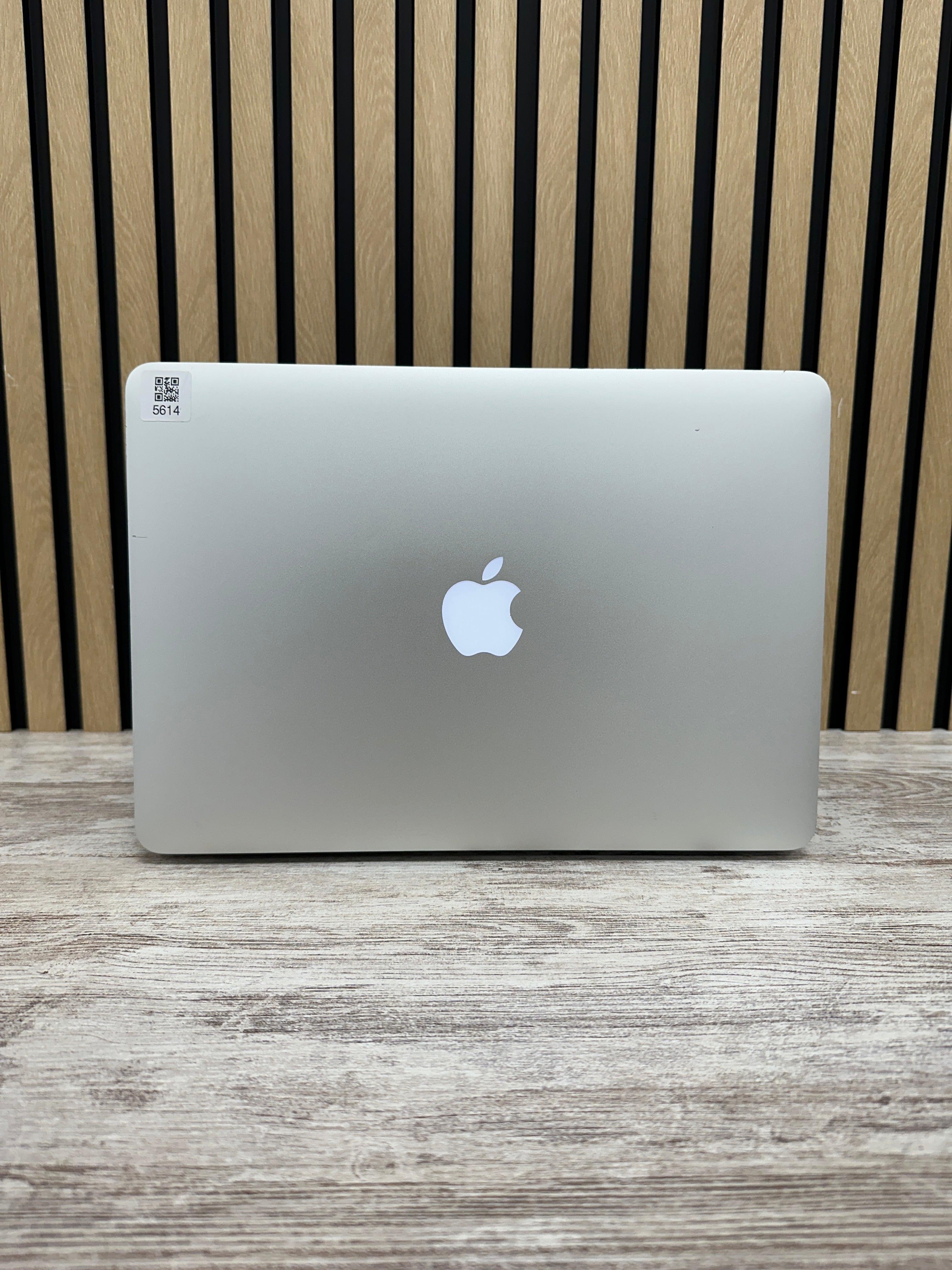 MacBook Air 13" 2015 i7 8gb 500gb SSD