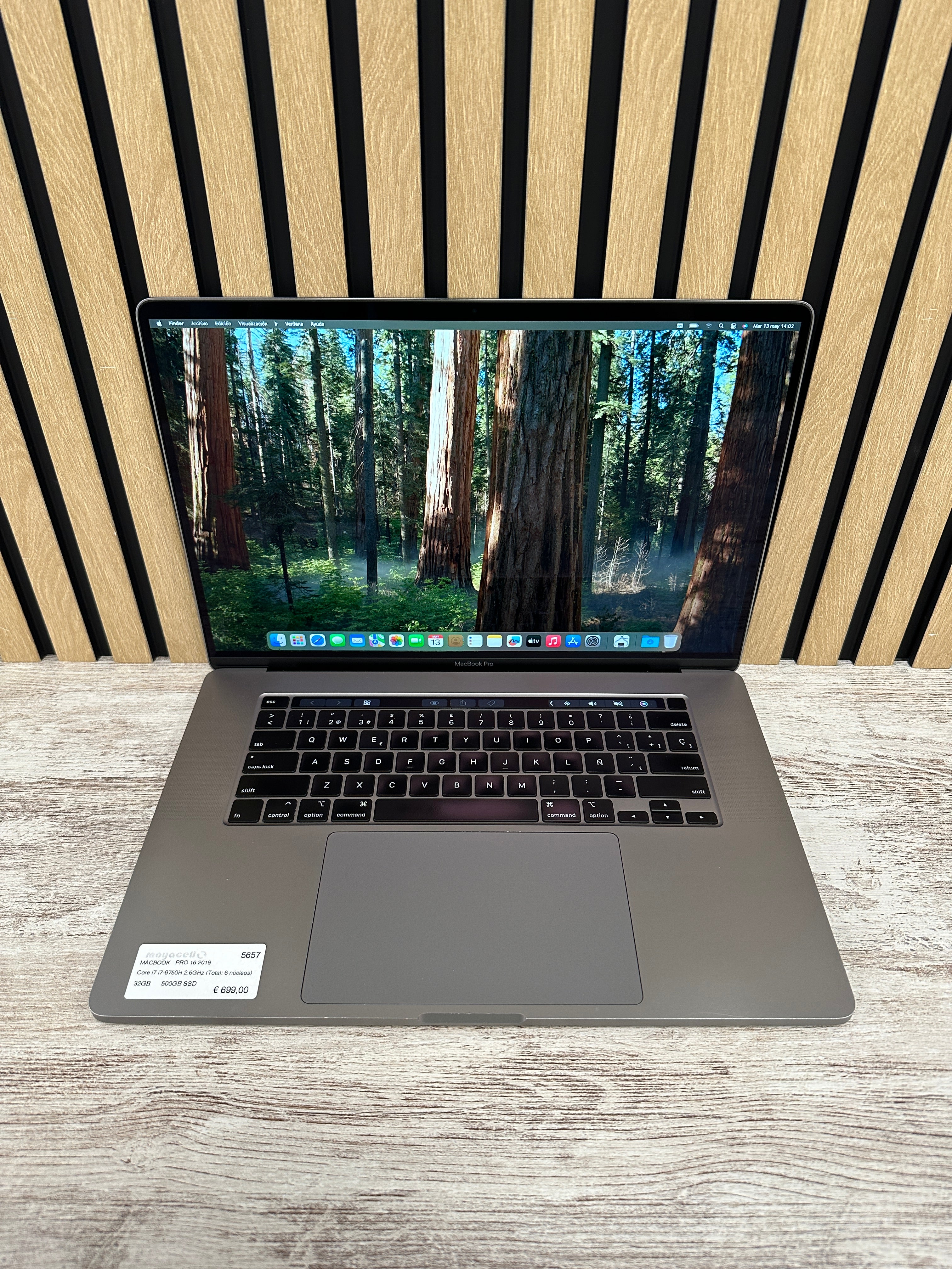MacBook Pro 16" 2019 i7 32gb 500gb SSD