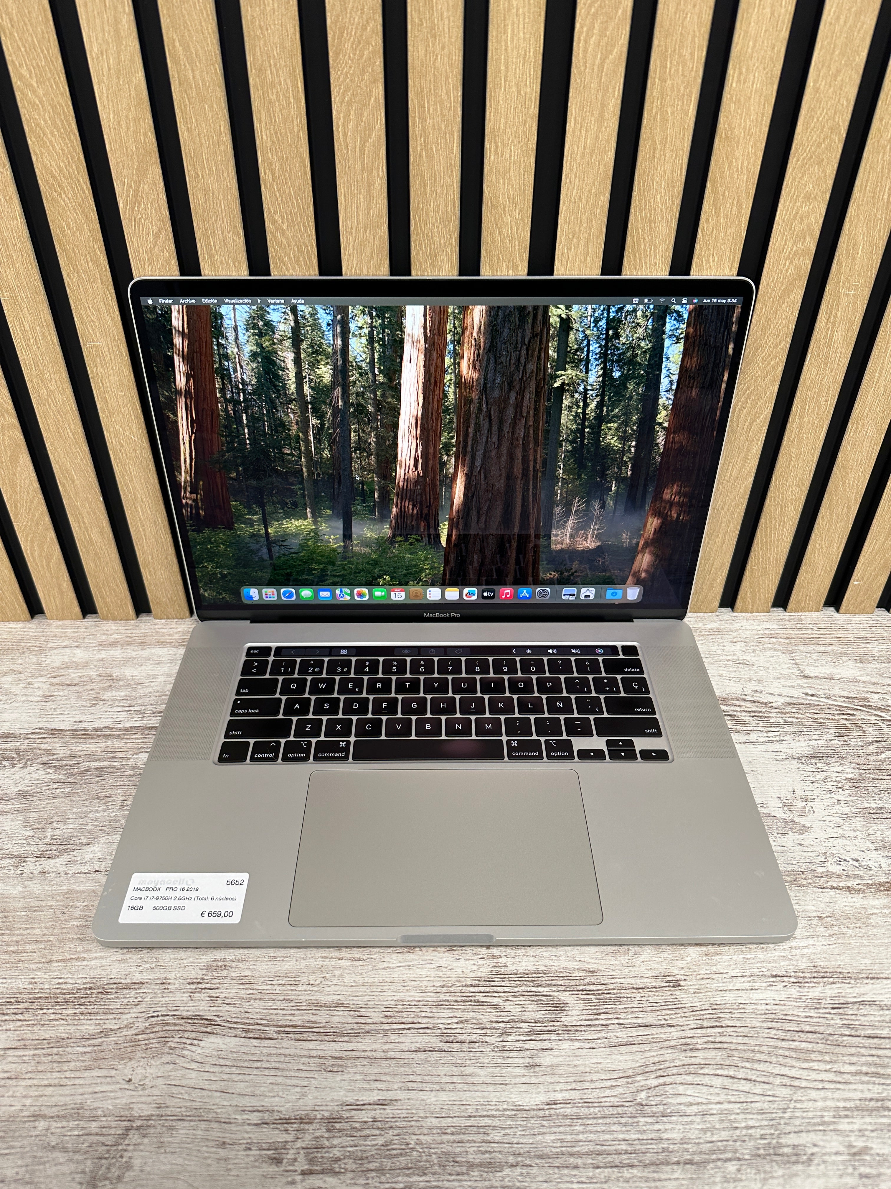 MacBook Pro 16" 2019 i7 16gb 500gb SSD