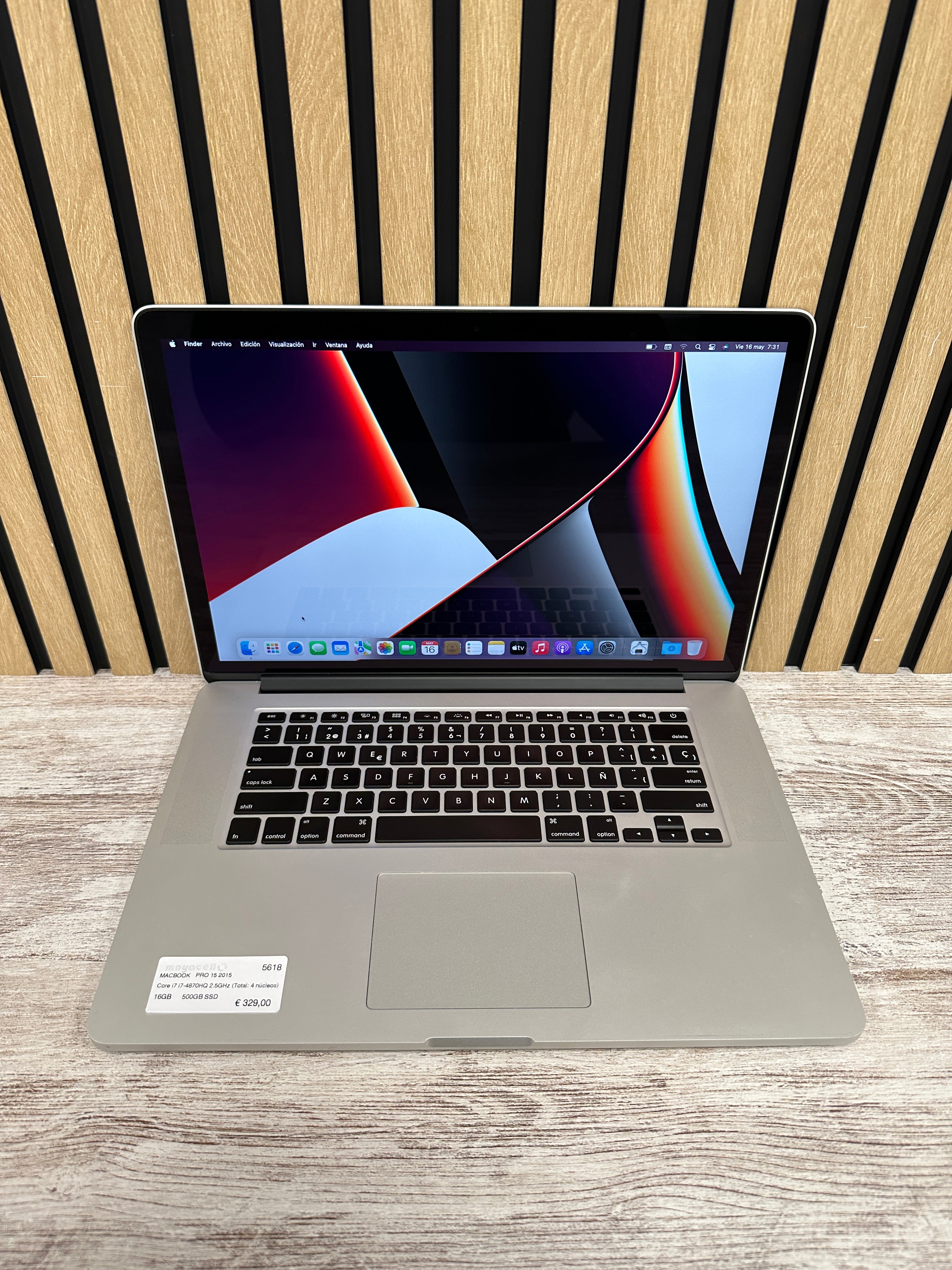 MacBook Pro 15" 2015 i7 16gb 500gb SSD