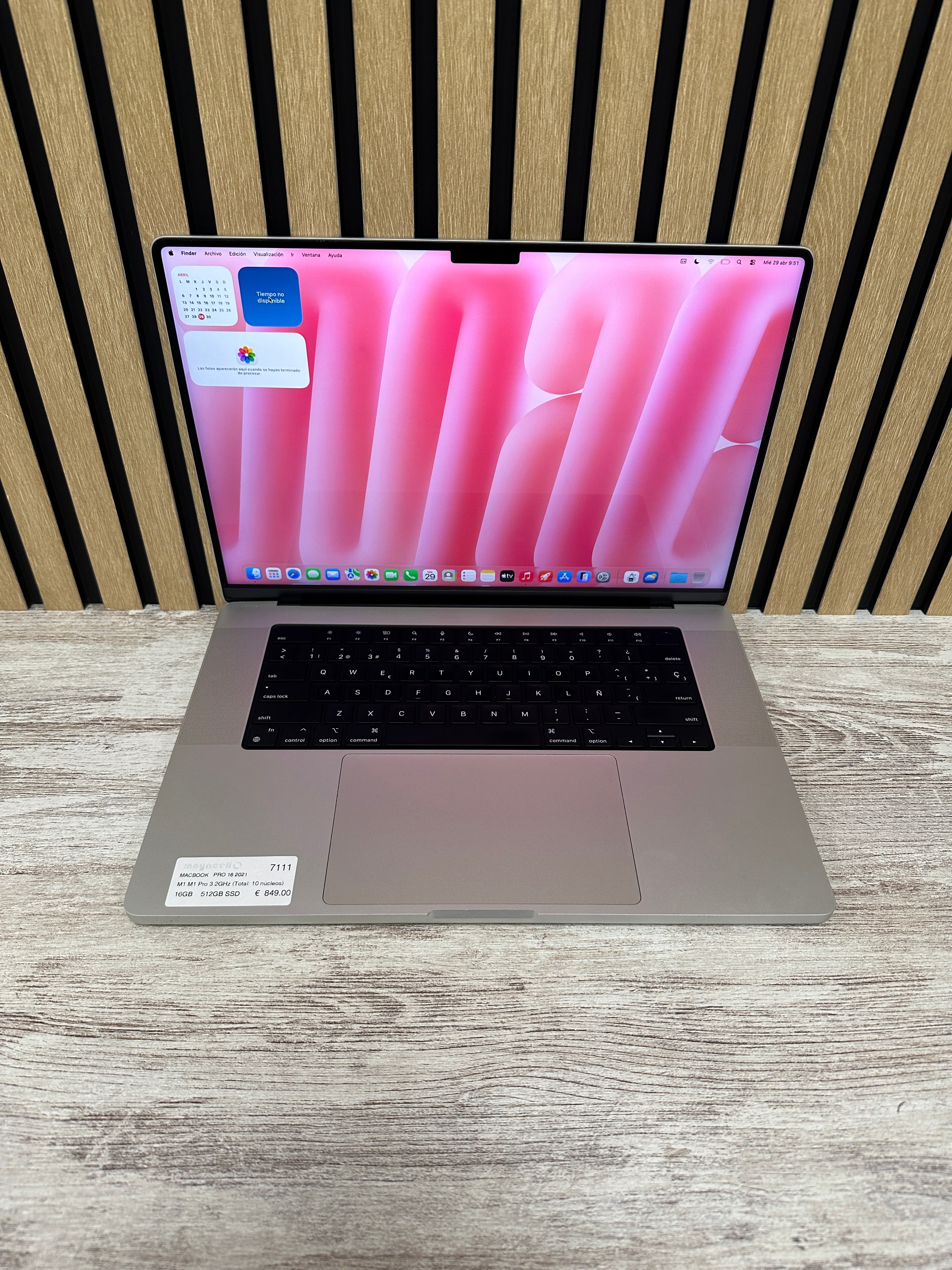 MacBook Pro 16" 2021 M1 PRO 16gb 512gb SSD