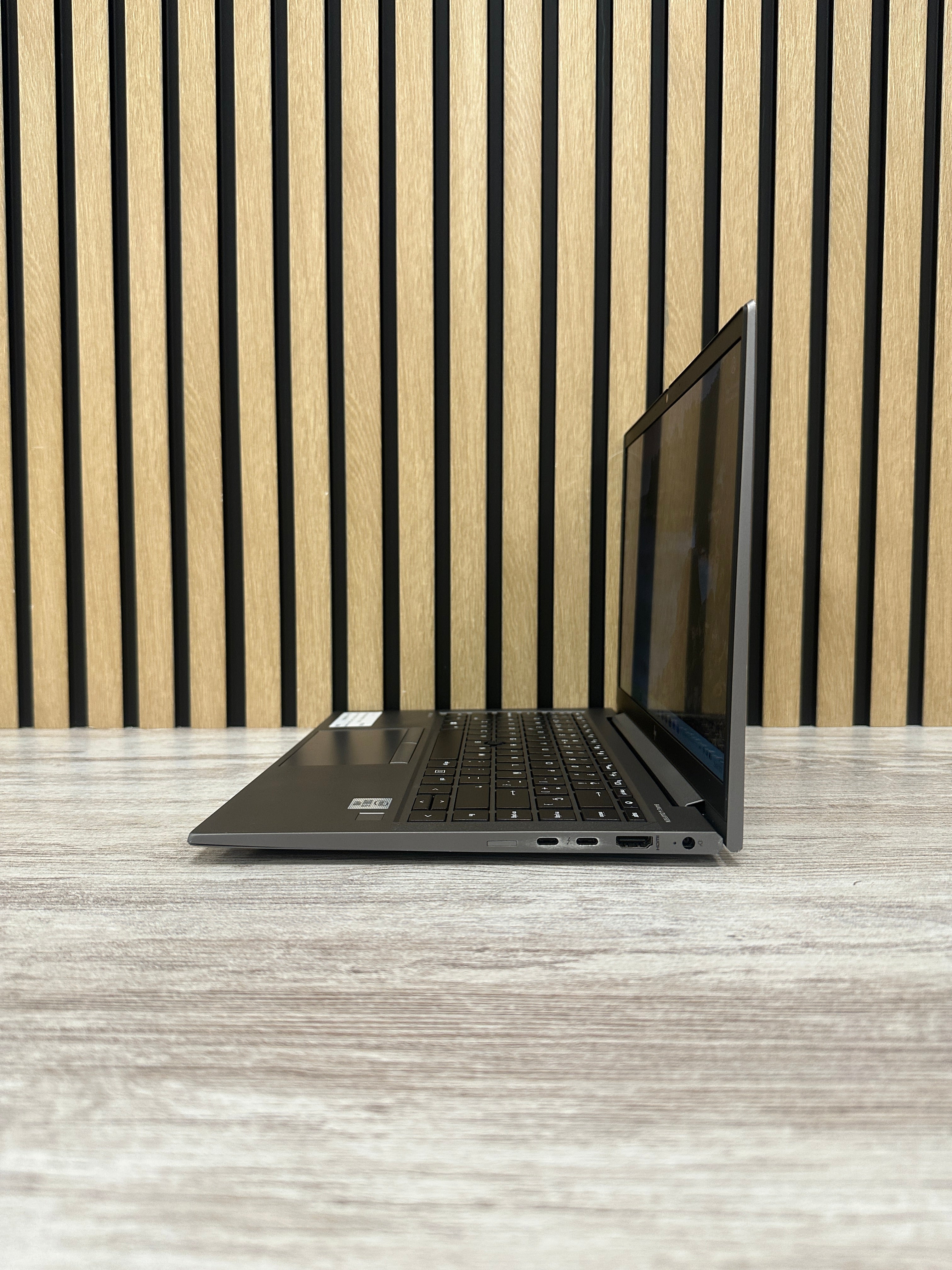 HP ZBOOK FIREFLY 14 G7 i5 16gb 512gb SSD - Moyacell