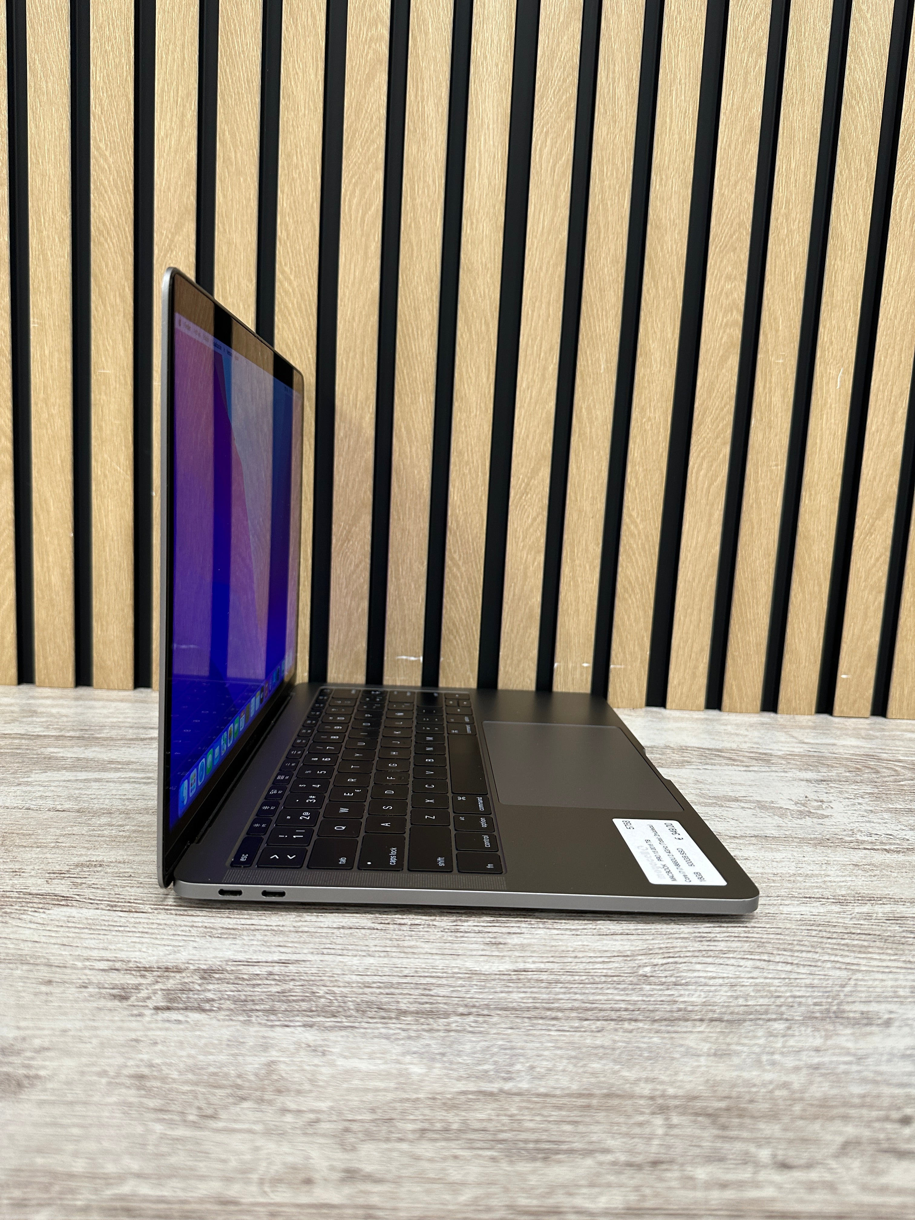 MacBook Pro 13" 2016 TB i7 16gb 500gb SSD