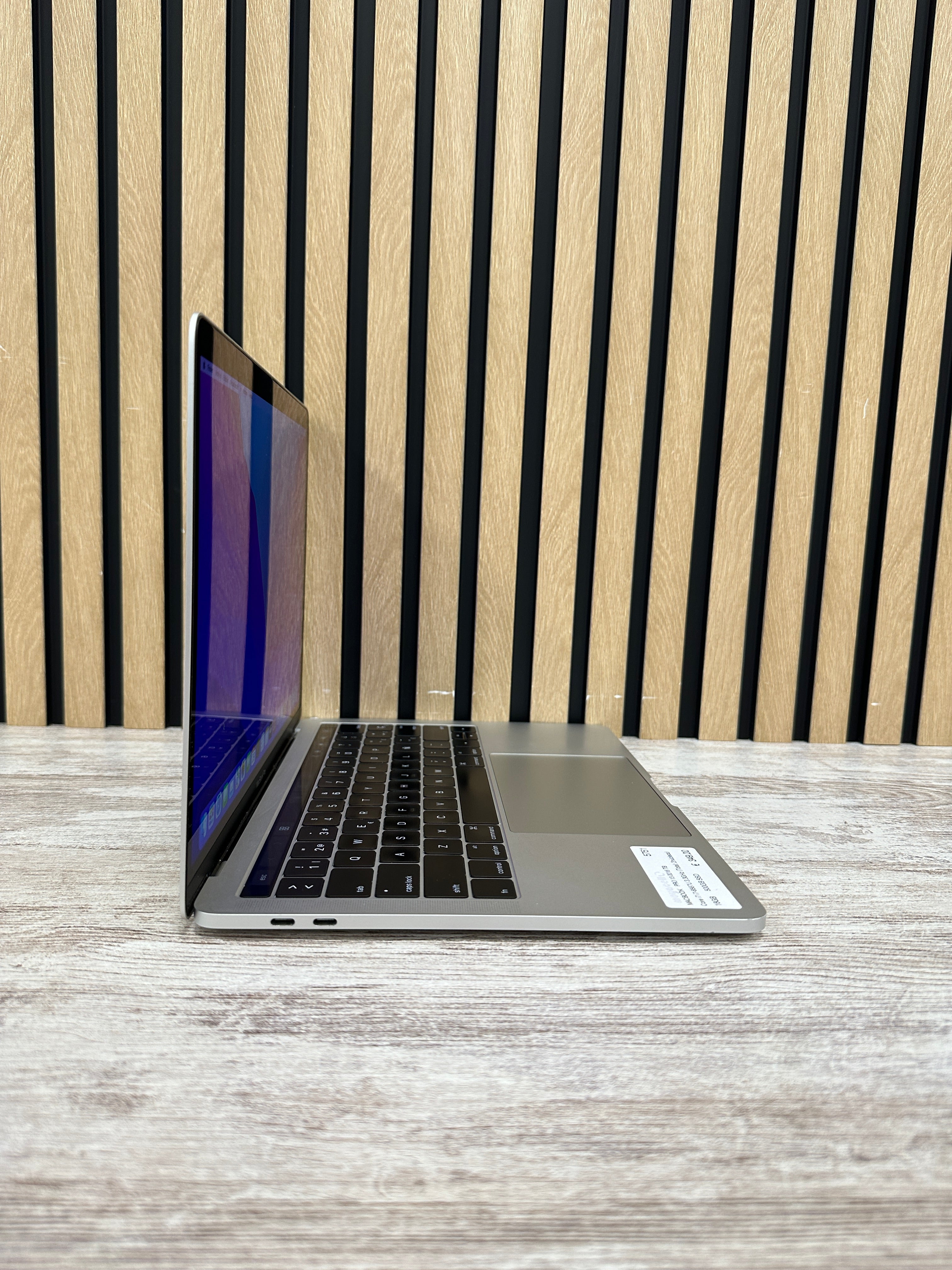 MacBook Pro 13" 2016 TB i7 16gb 500gb SSD
