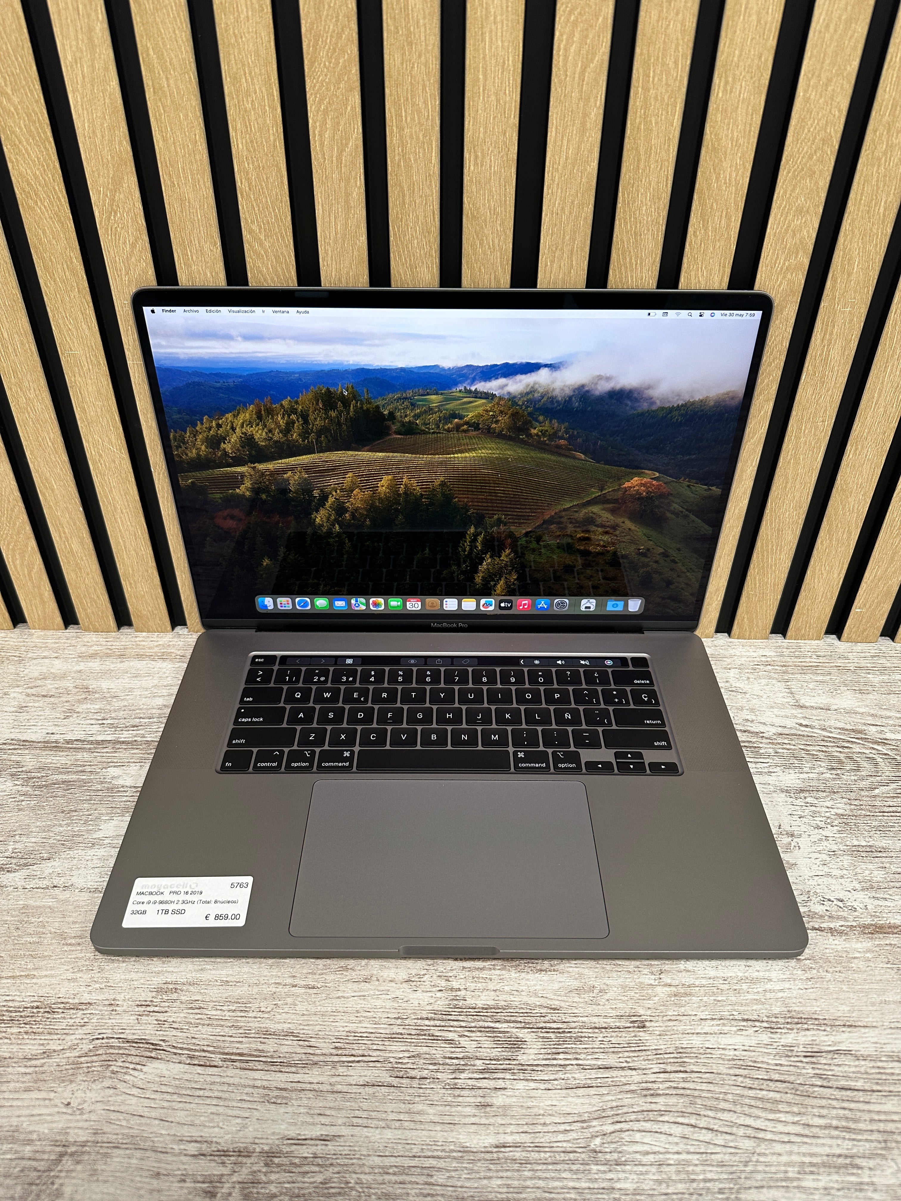 MacBook Pro 16" 2019 i9 32gb 1tb SSD