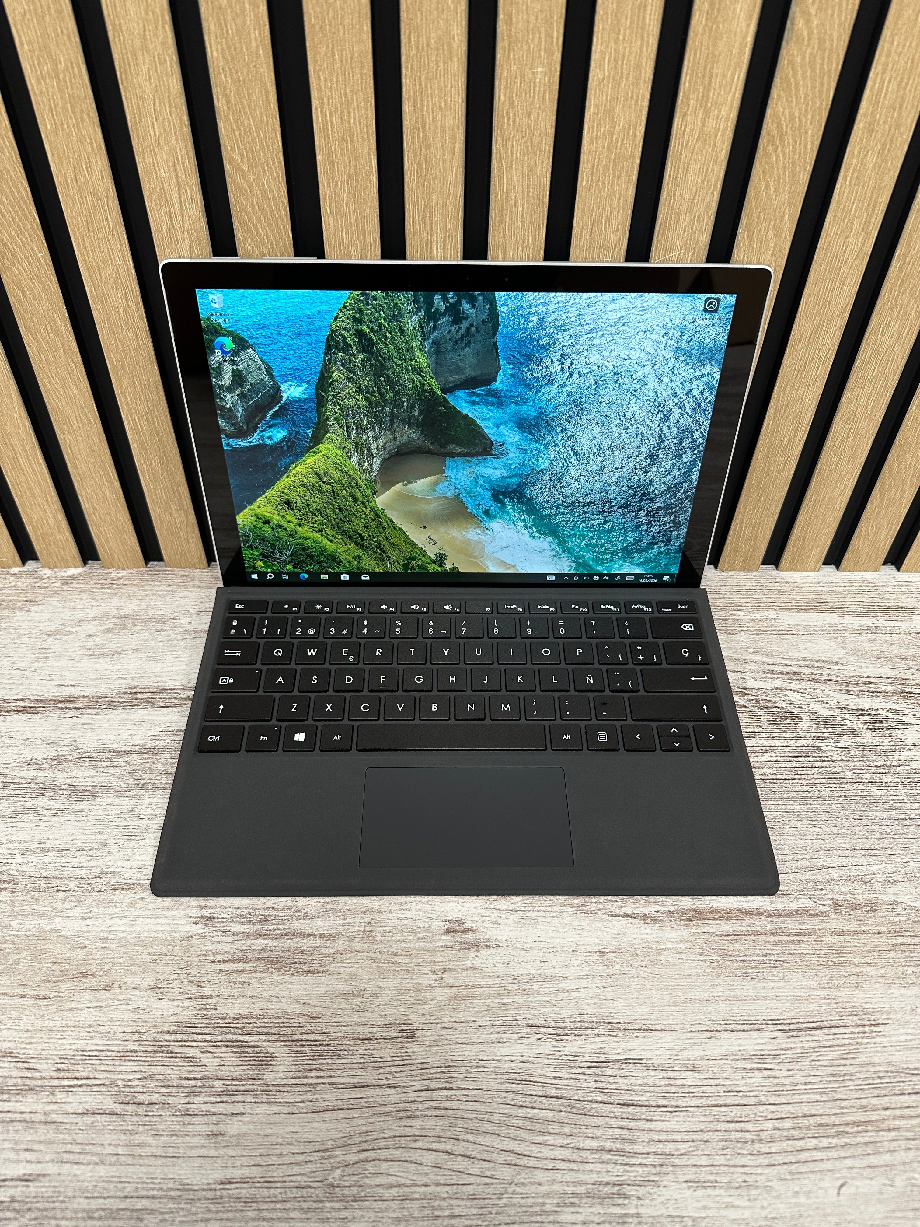 Microsoft Corp Surface Pro 6 i5 16gb 256gb SSD