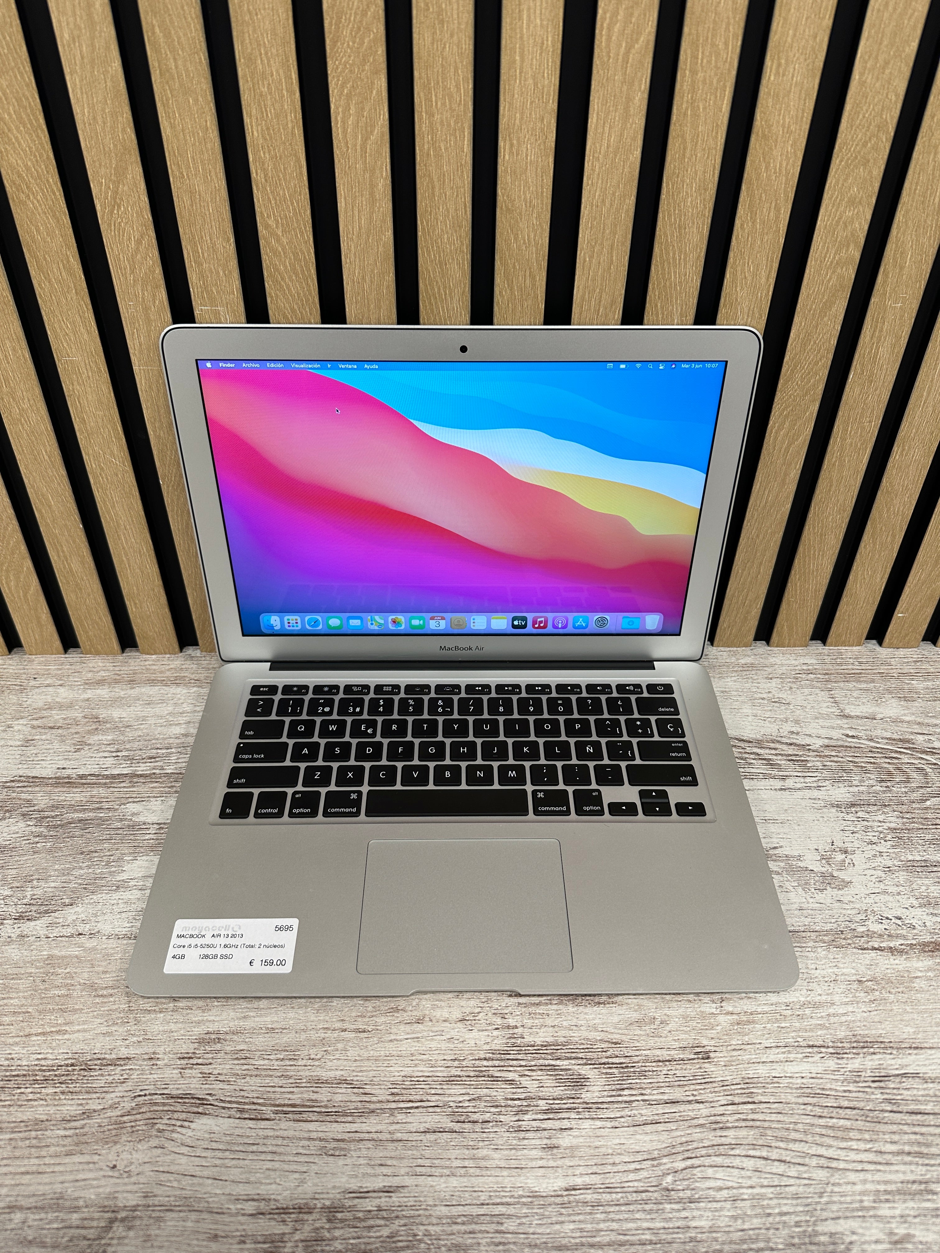 MacBook Air 13" 2013 i5 4gb 128gb SSD