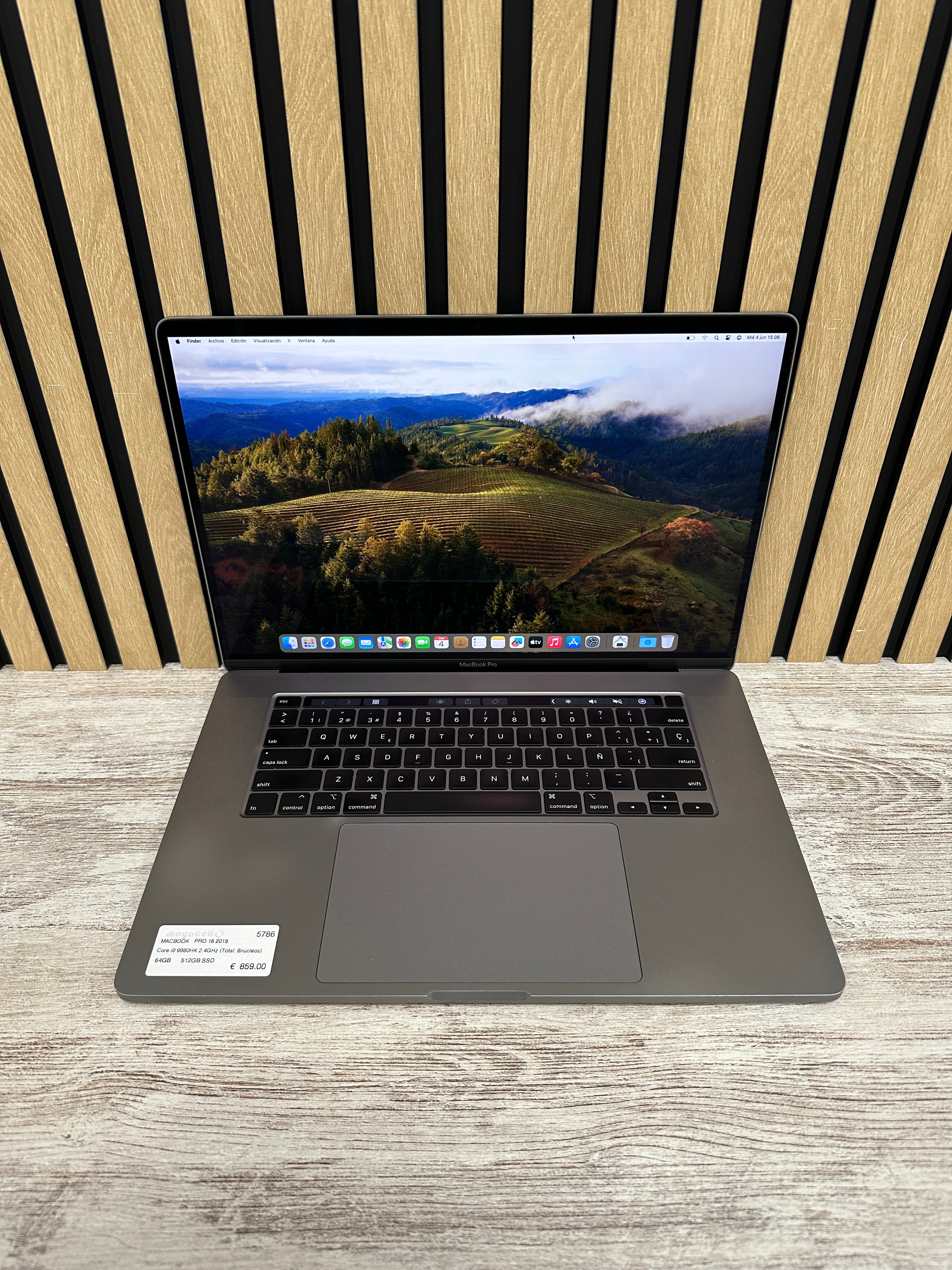 MacBook Pro 16" 2019 i9 64gb 512gb SSD