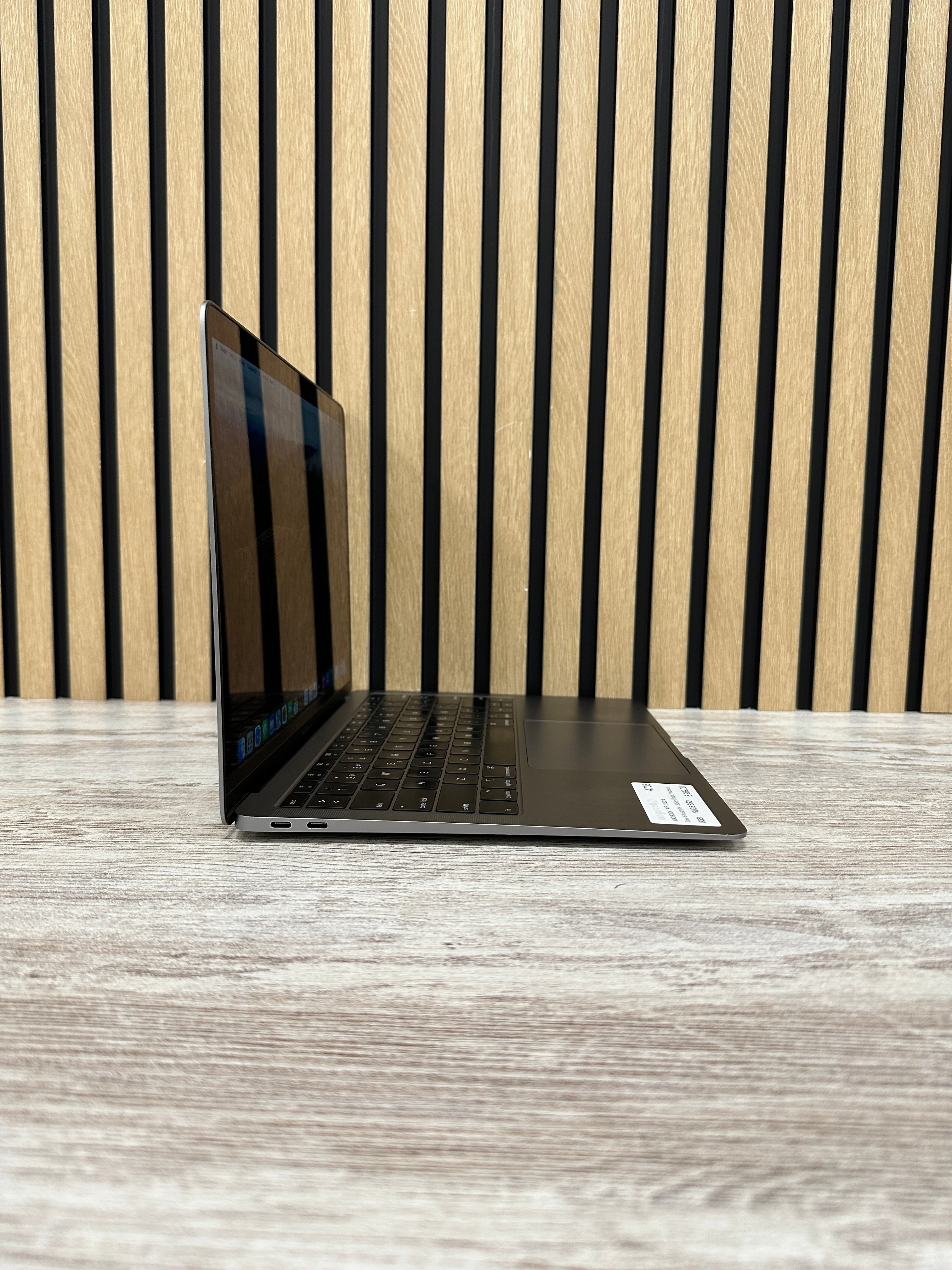 MacBook Air 13" 2018 i5 8gb 128gb SSD - Moyacell