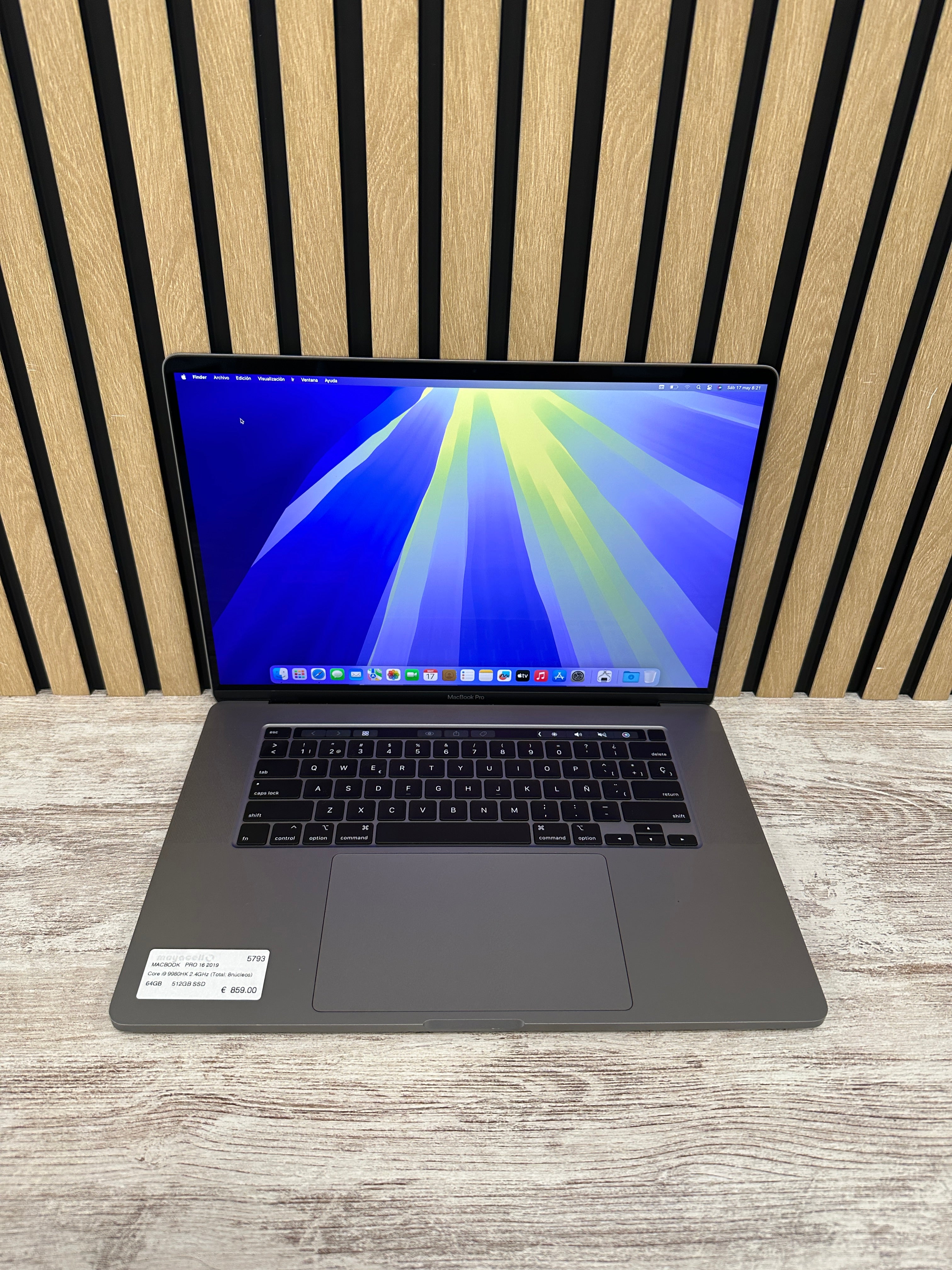 MacBook Pro 16" 2019 i9 64gb 512gb SSD