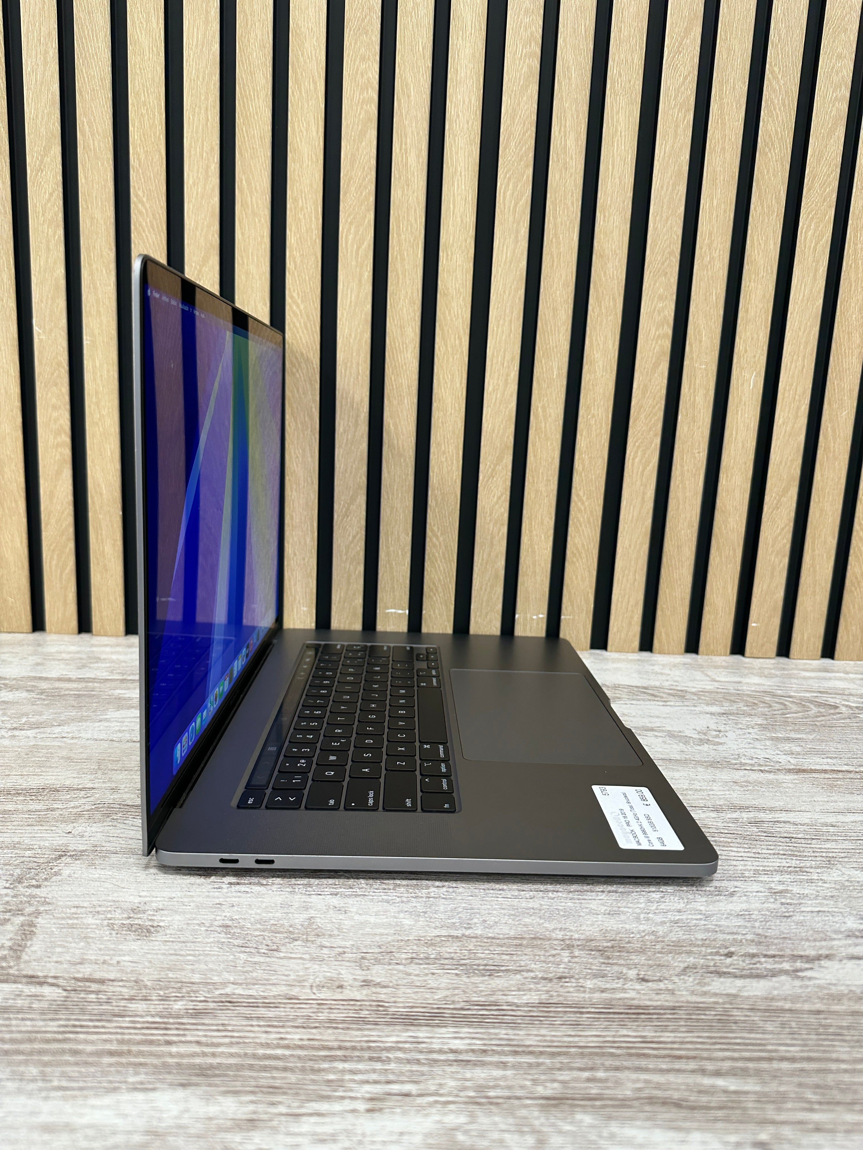 MacBook Pro 16" 2019 i9 64gb 512gb SSD
