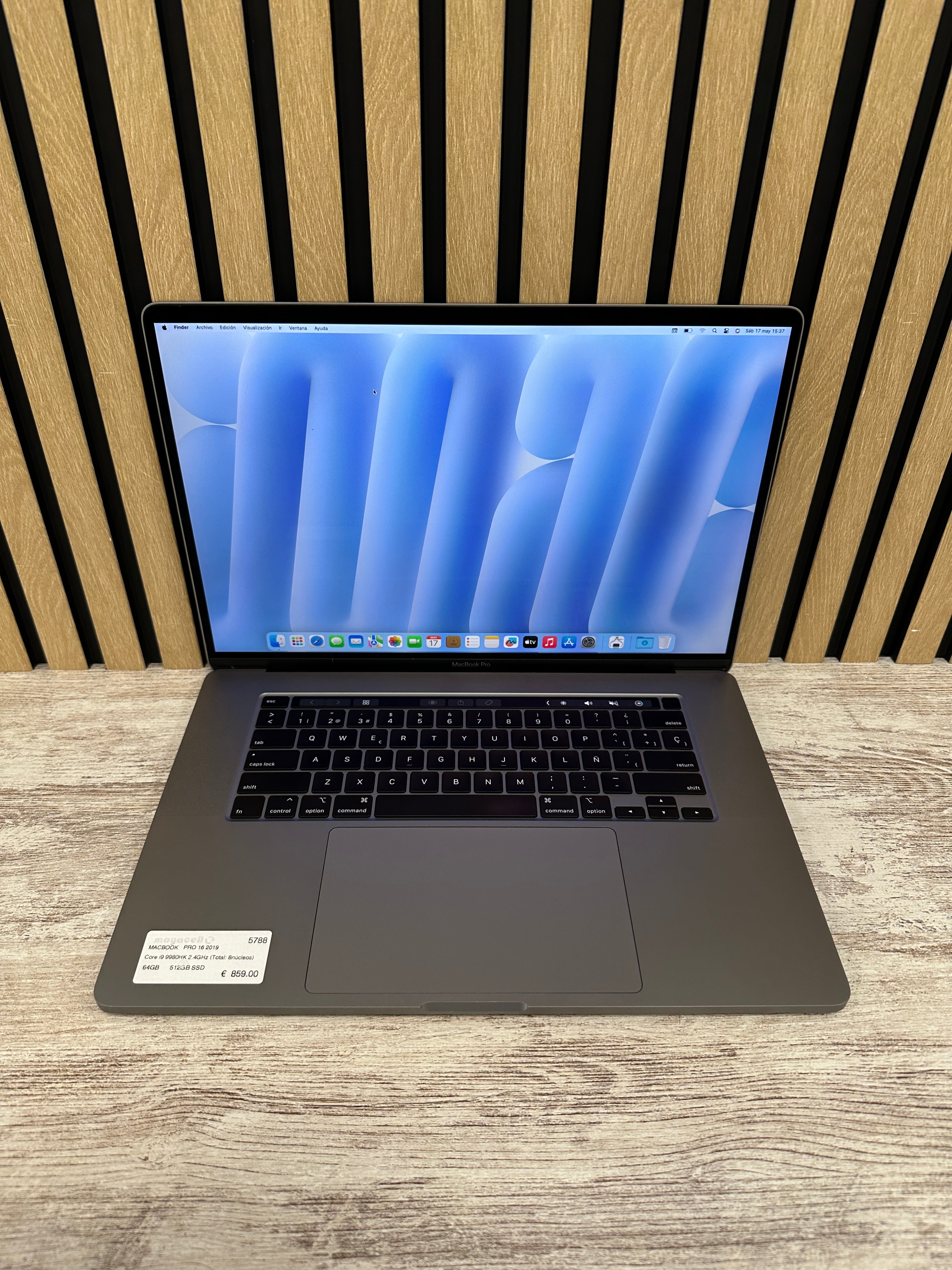 MacBook Pro 16" 2019 i9 64gb 512gb SSD