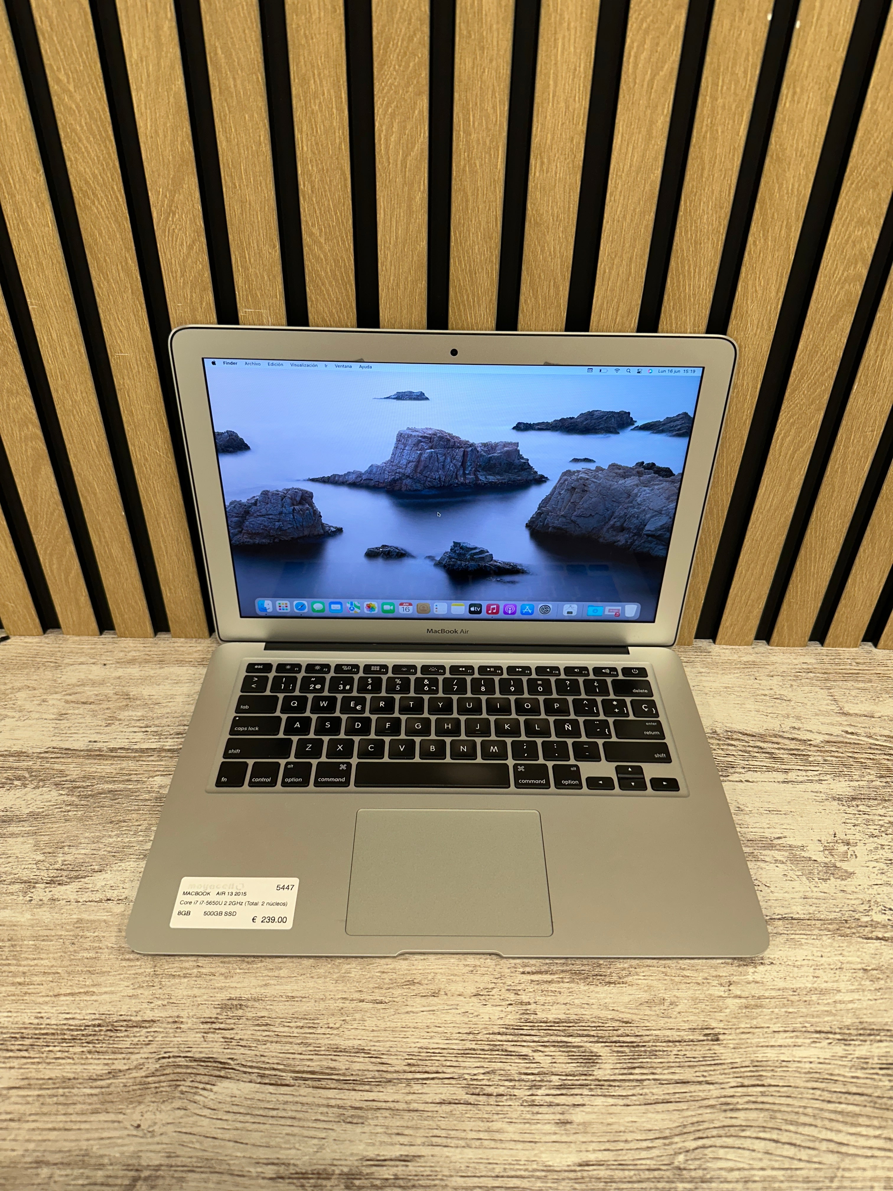 MacBook Air 13" 2015 i7 8gb 500gb SSD