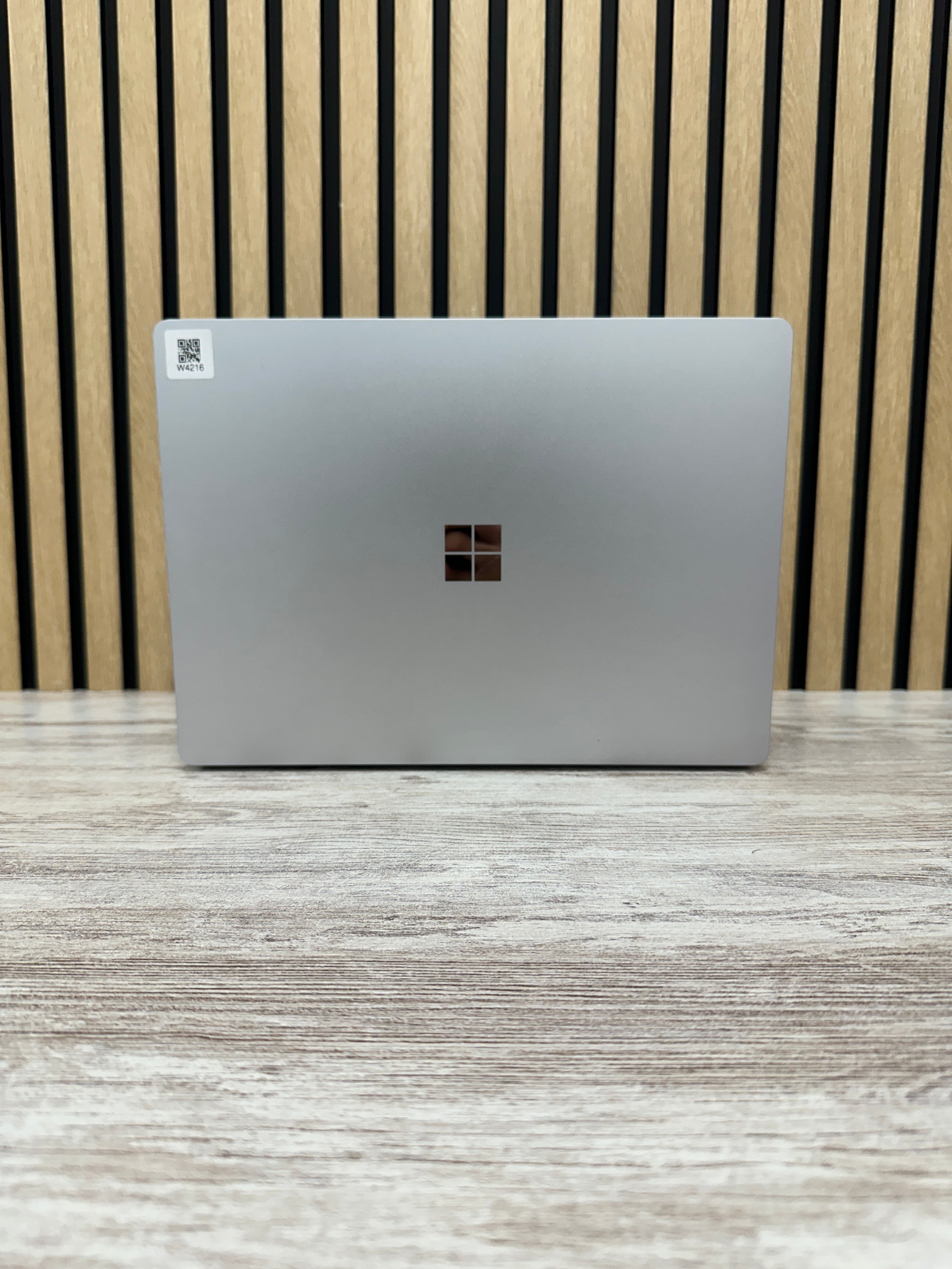 Microsoft Surface Laptop 5 i7 16gb 512gb SSD