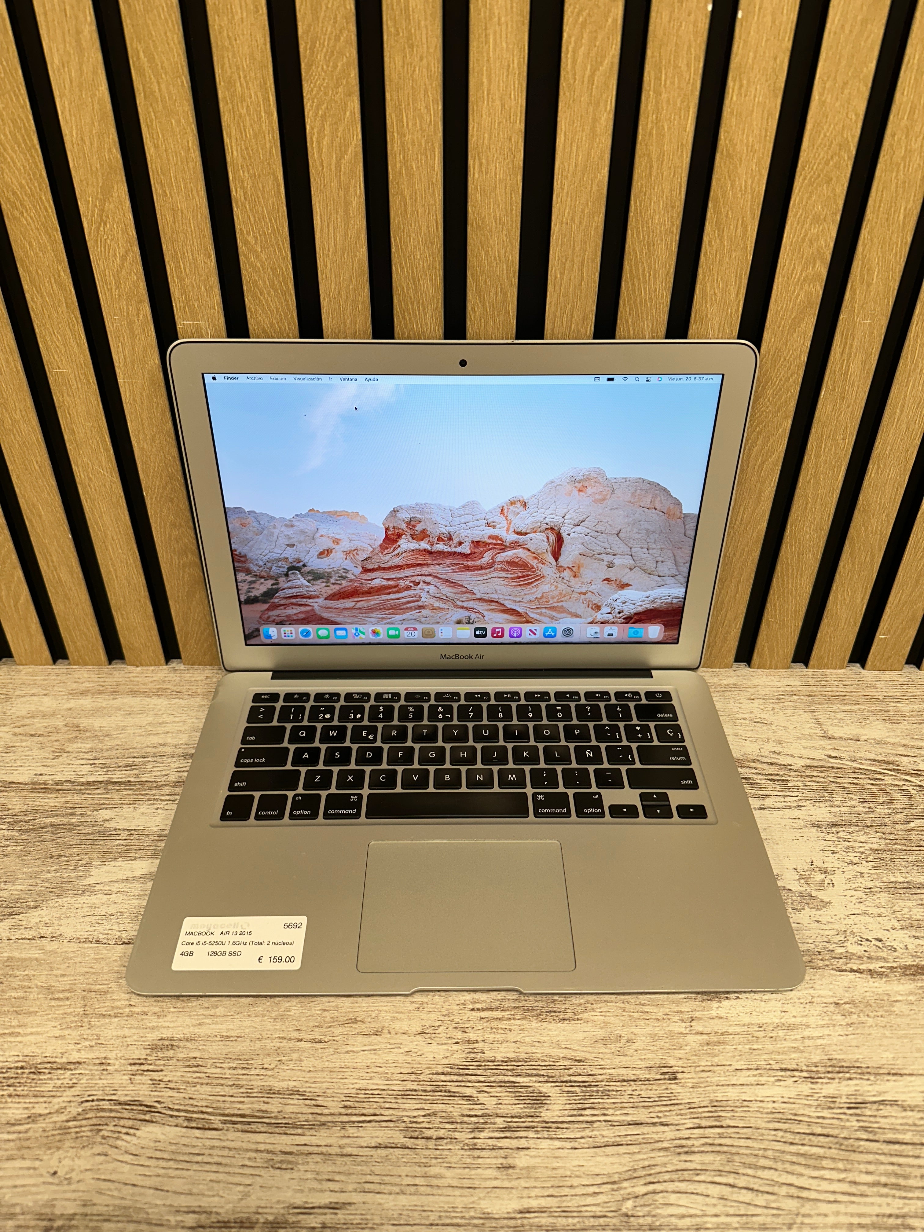 MacBook Air 13" 2015 i5 4gb 128gb SSD