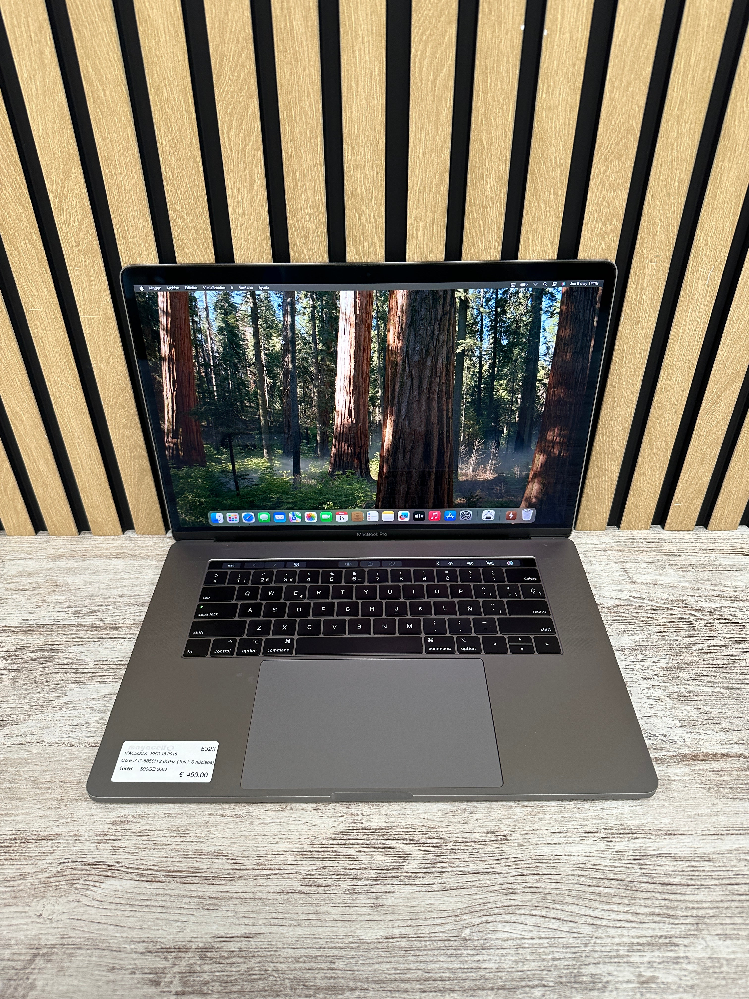 MacBook Pro 15" 2018 i7 16gb 500gb SSD