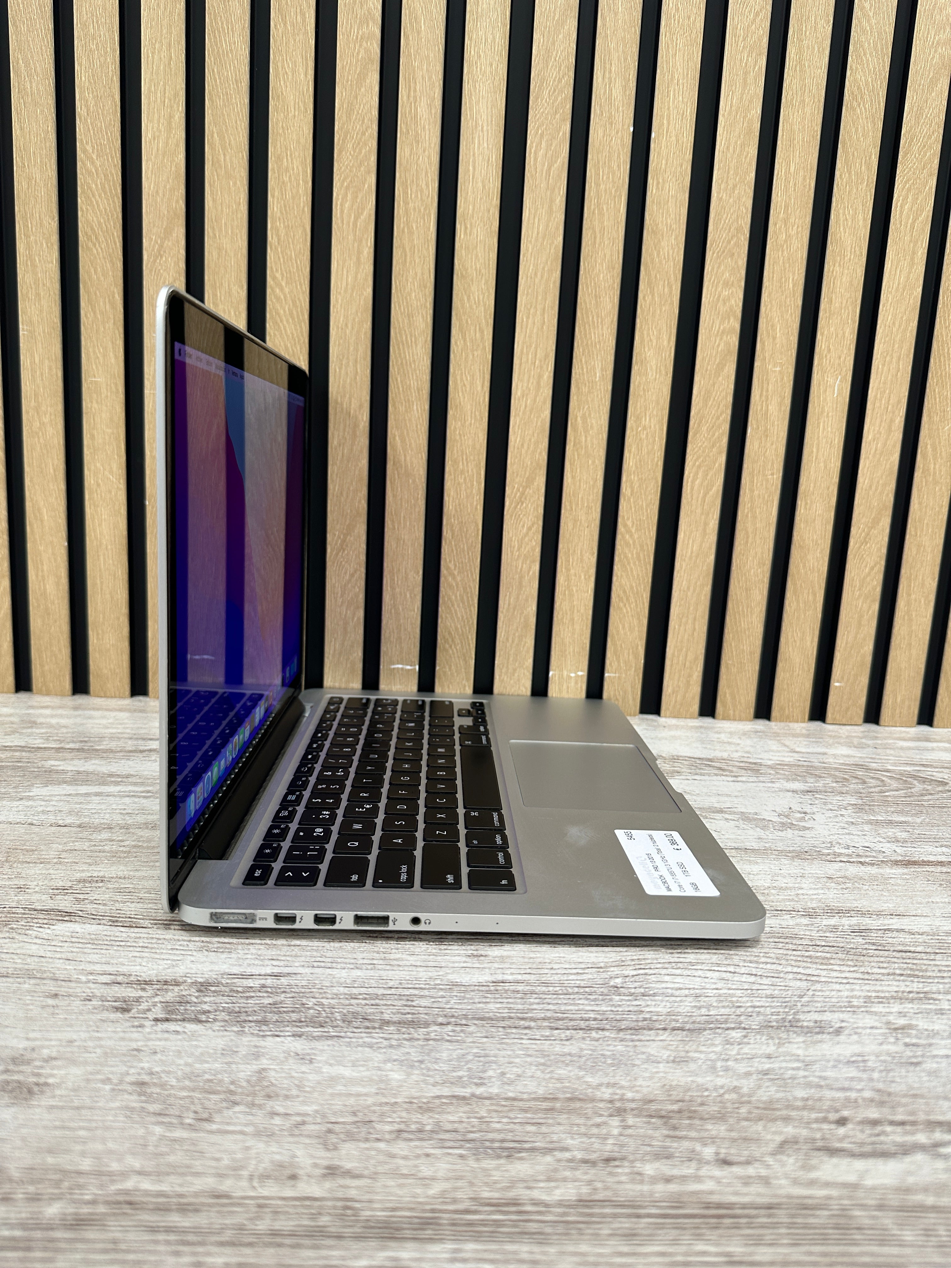 MacBook Pro 13" 2015 i7 16gb 1tb SSD