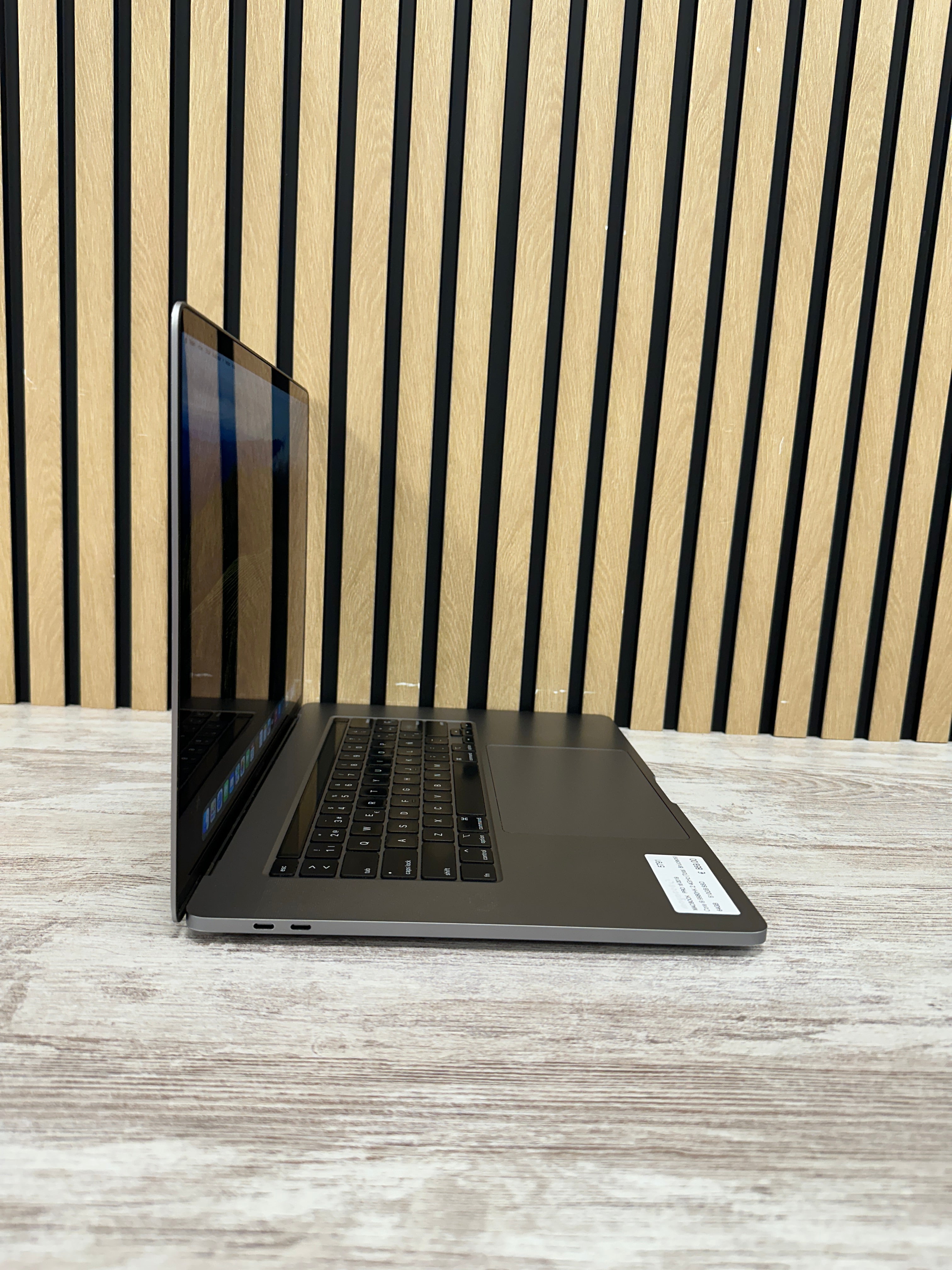 MacBook Pro 16" 2019 i9 64gb 512gb SSD