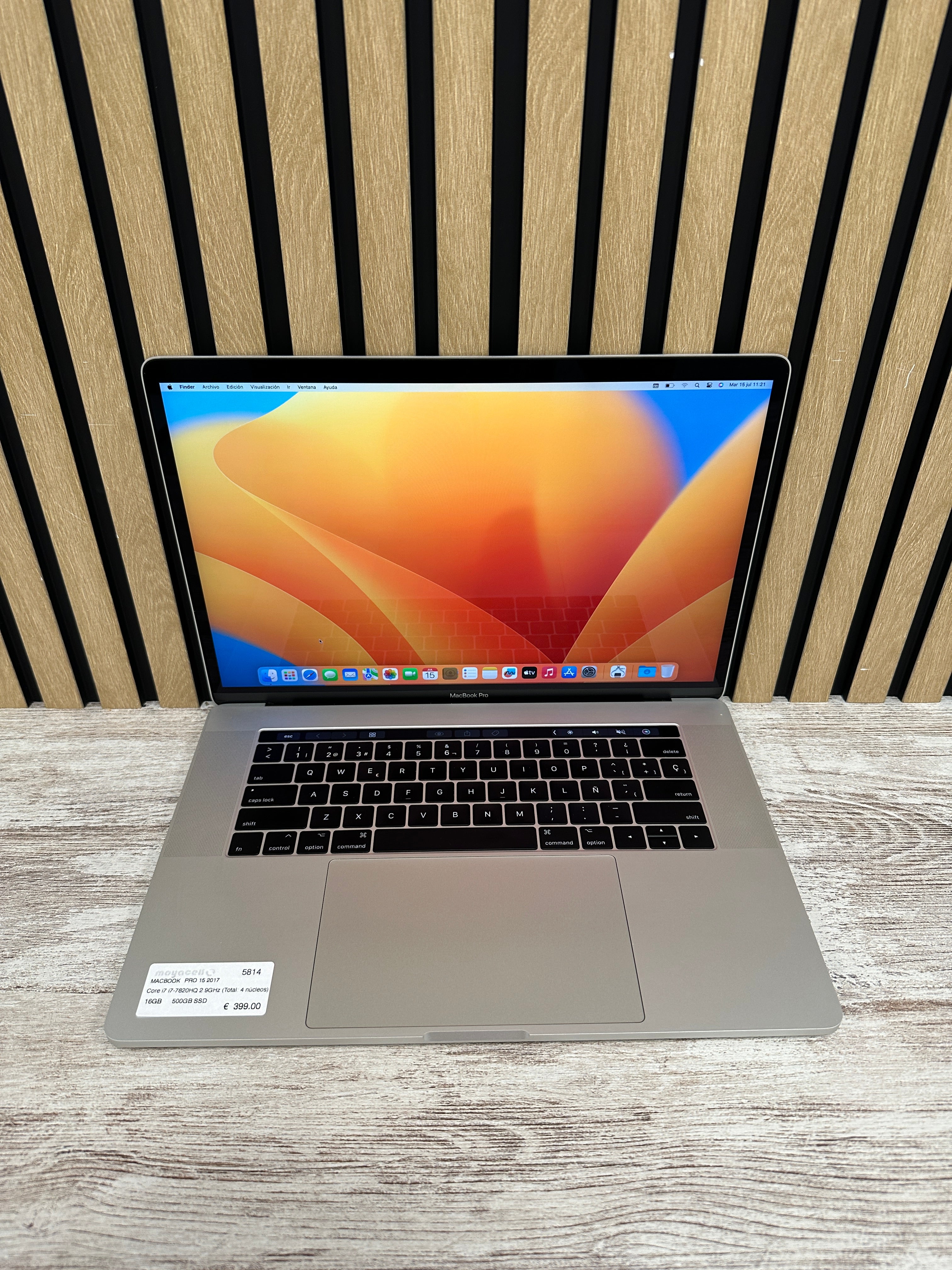 MacBook Pro 15" 2017 i7 16gb 500gb SSD