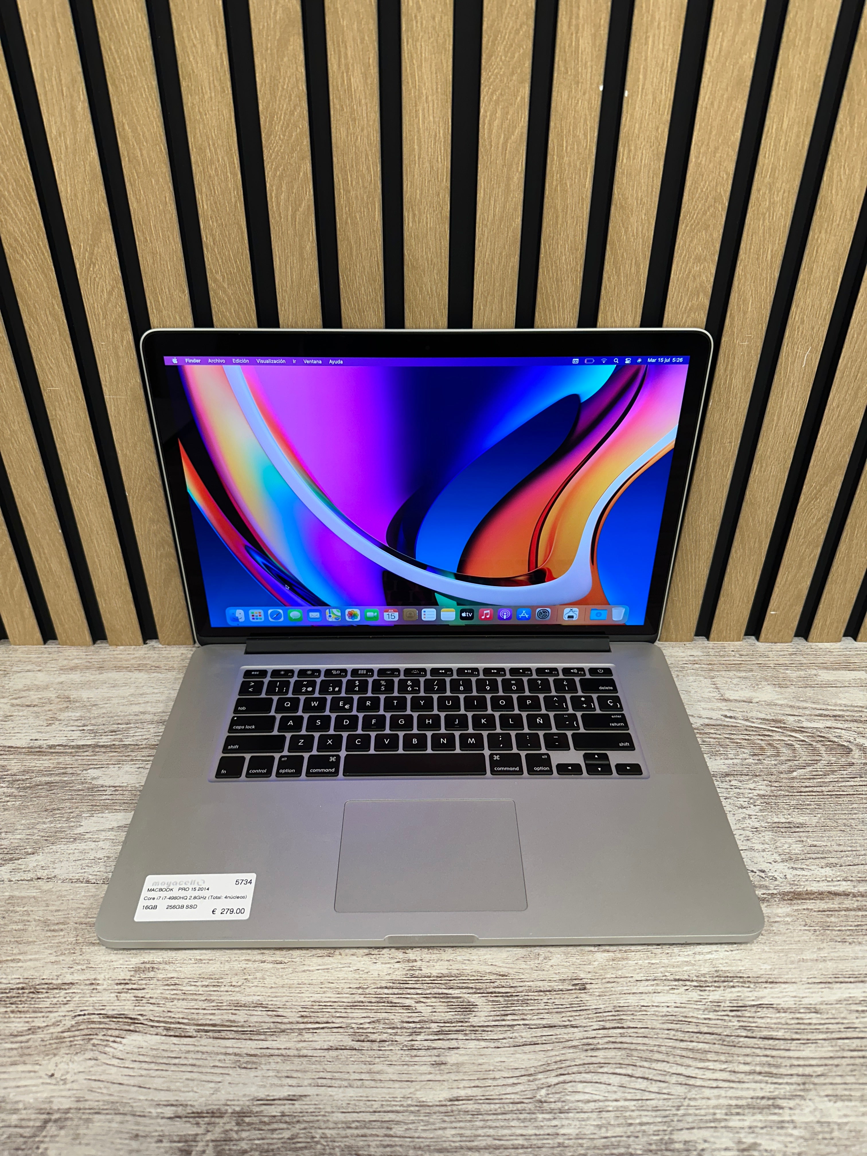 MacBook Pro 15" 2014 i7 16gb 256gb SSD