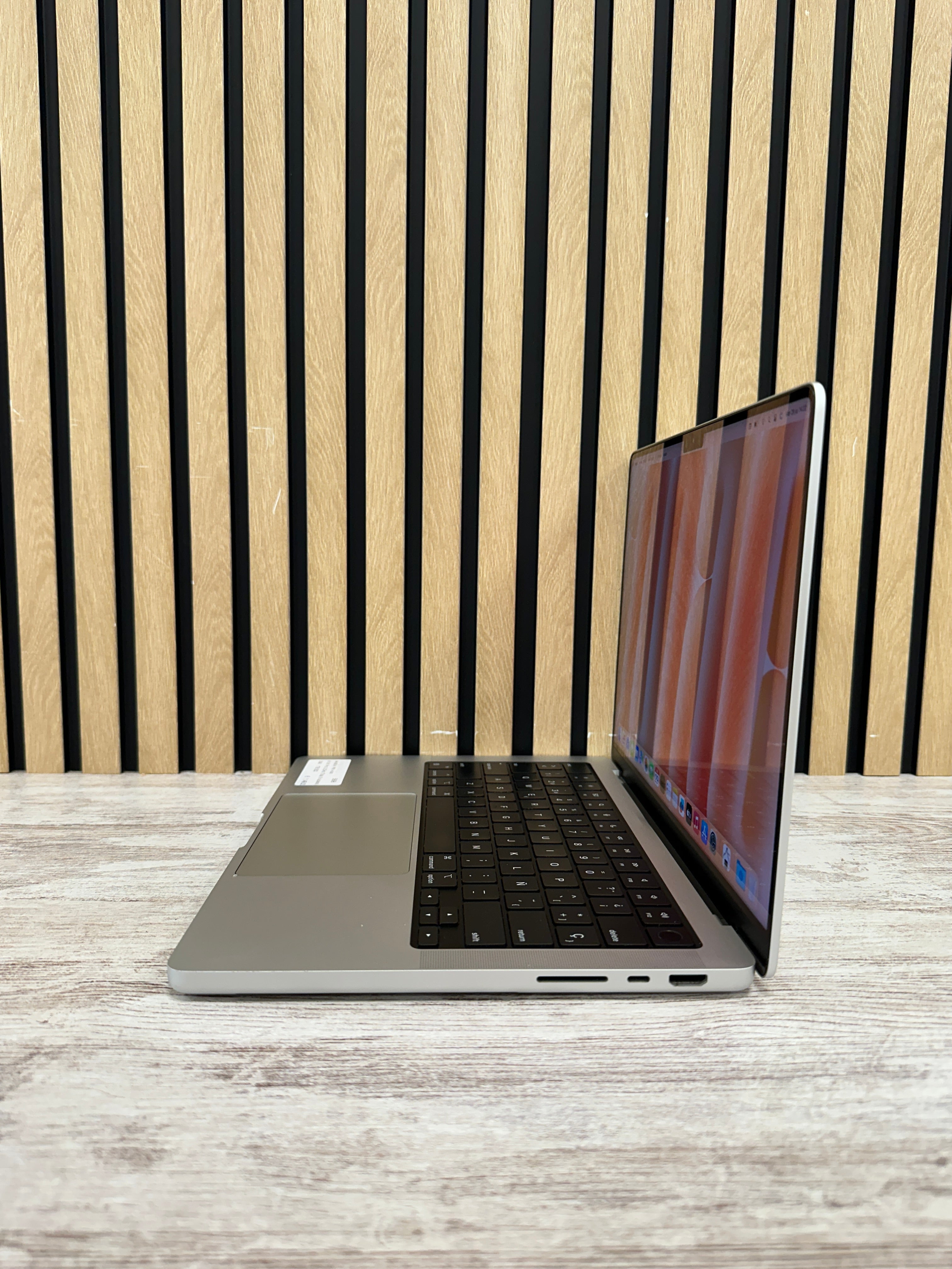 MacBook Pro 14" 2021 M1 PRO 32gb 1tb SSD