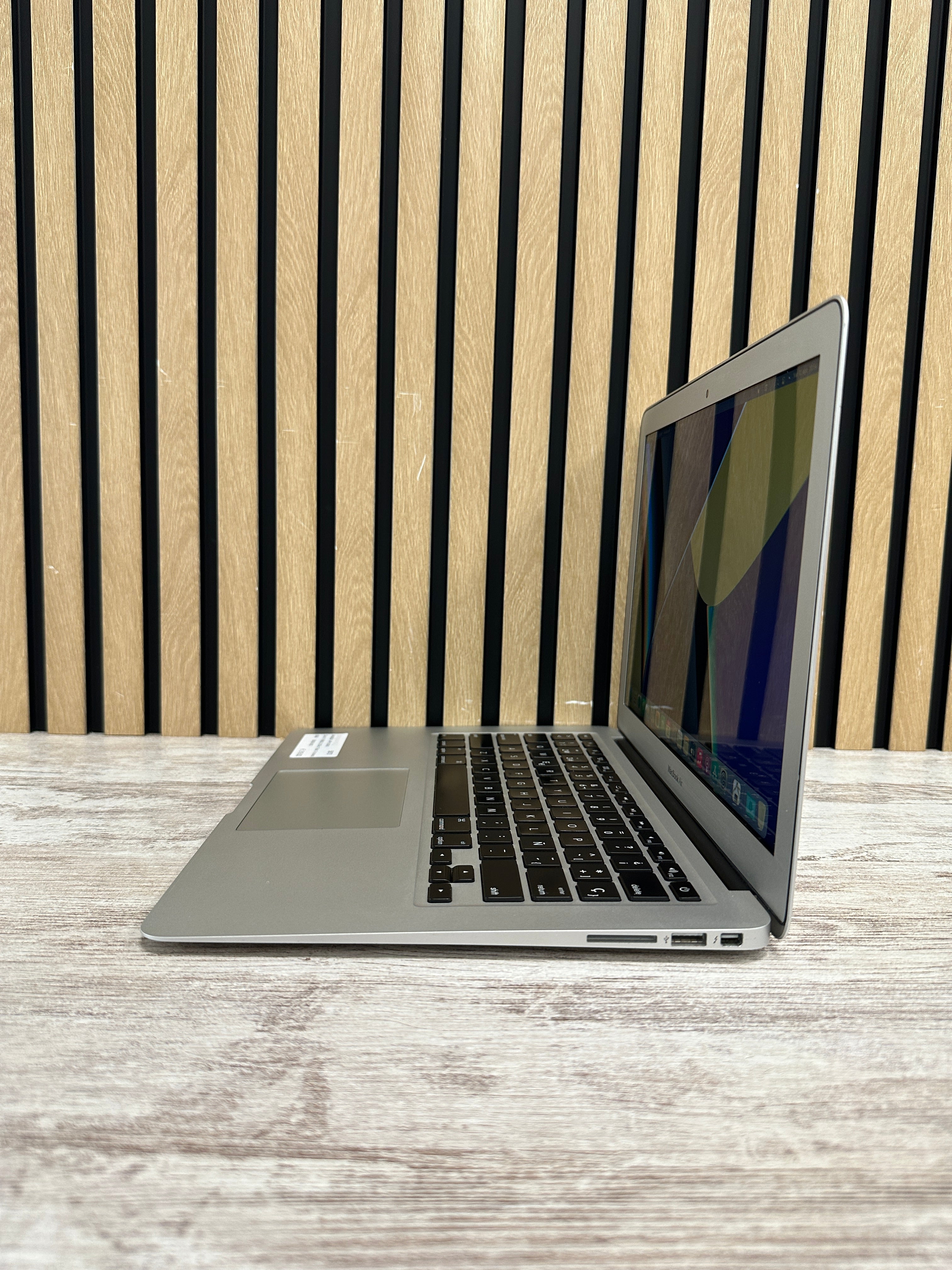 MacBook Air 13" 2015 i7 8gb 256gb SSD - Moyacell