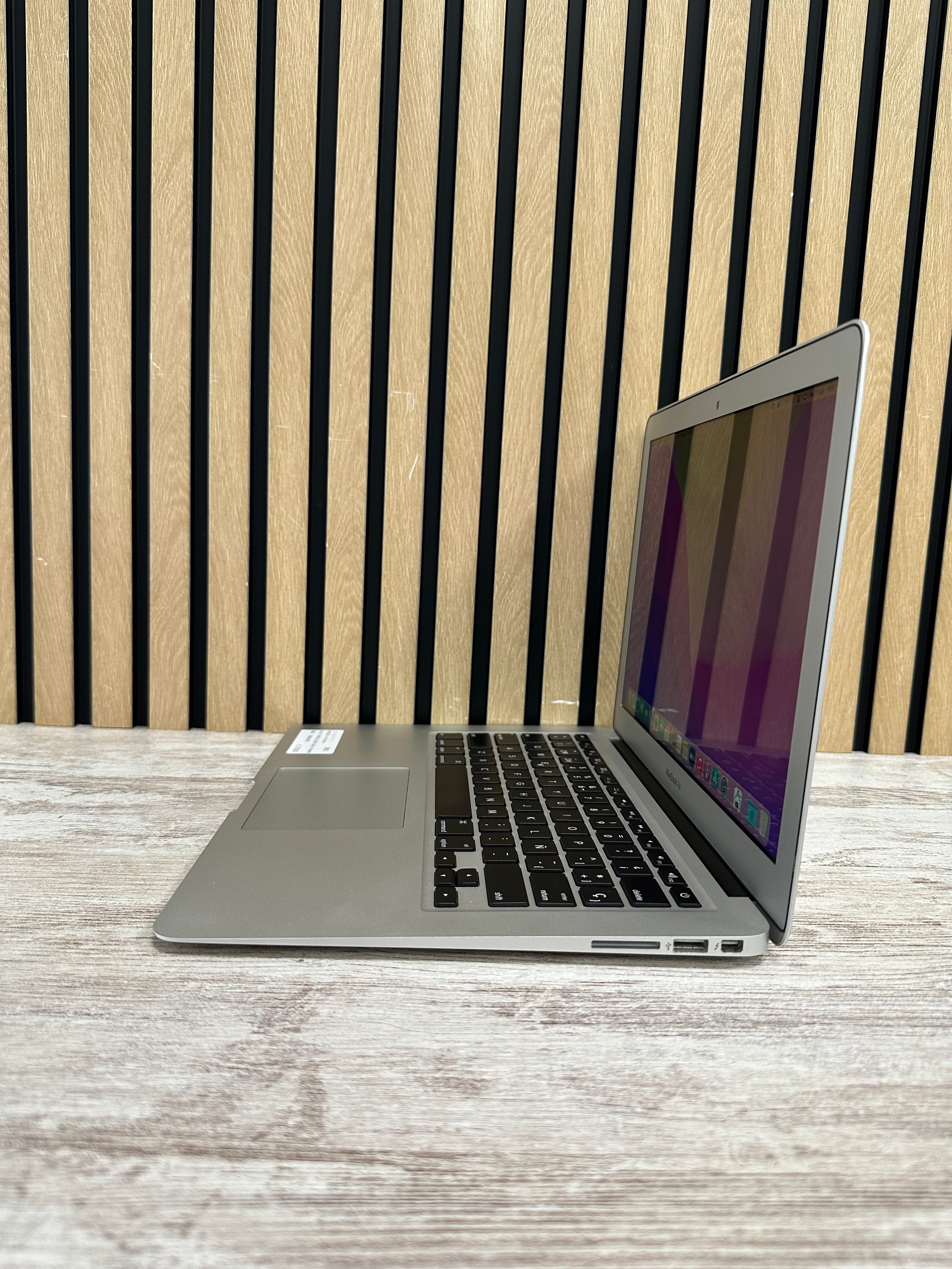 MacBook Air 13" 2015 i7 8gb 256gb SSD - Moyacell