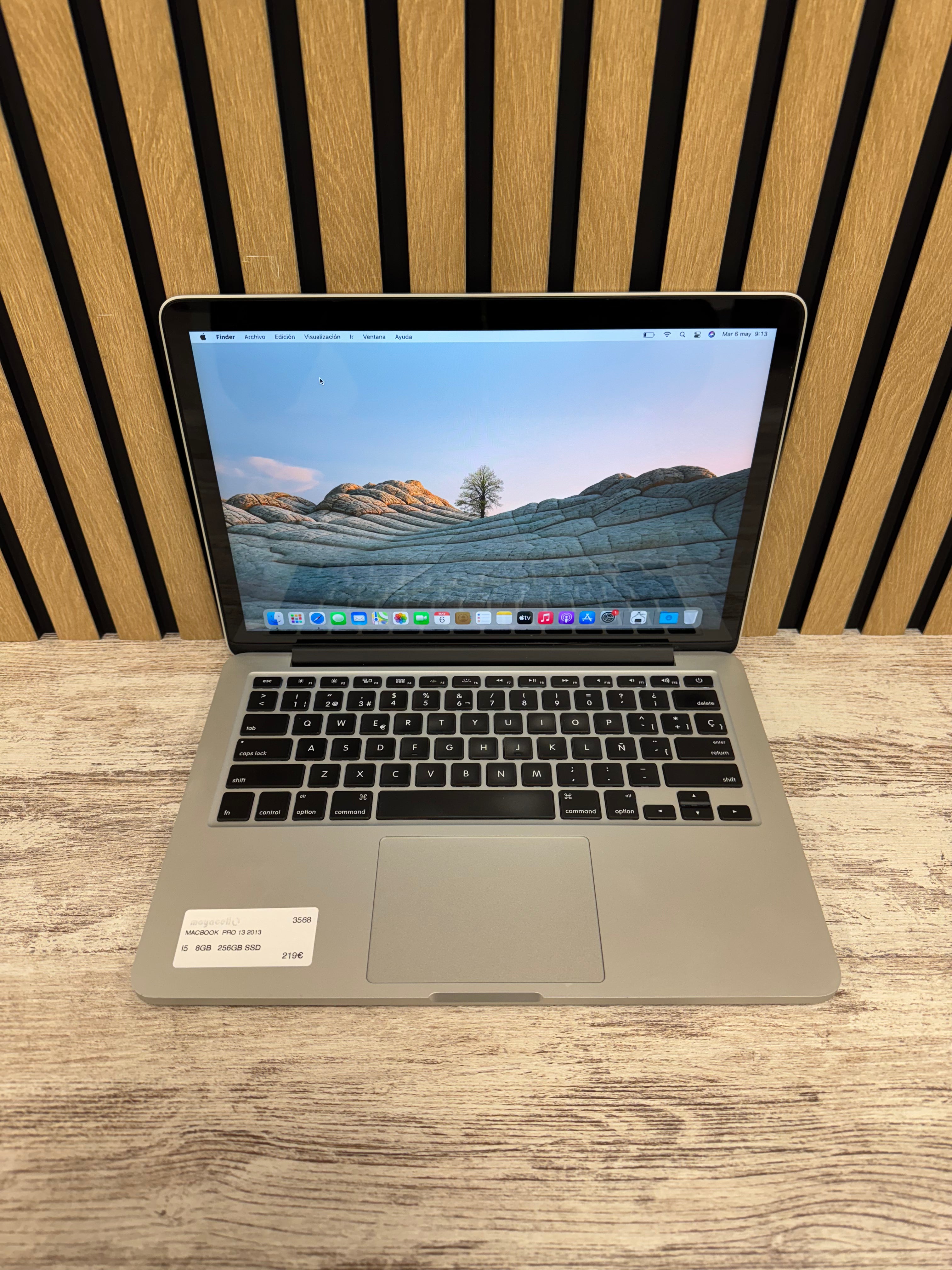 MacBook Pro 13" 2013 i5 8gb 256gb SSD