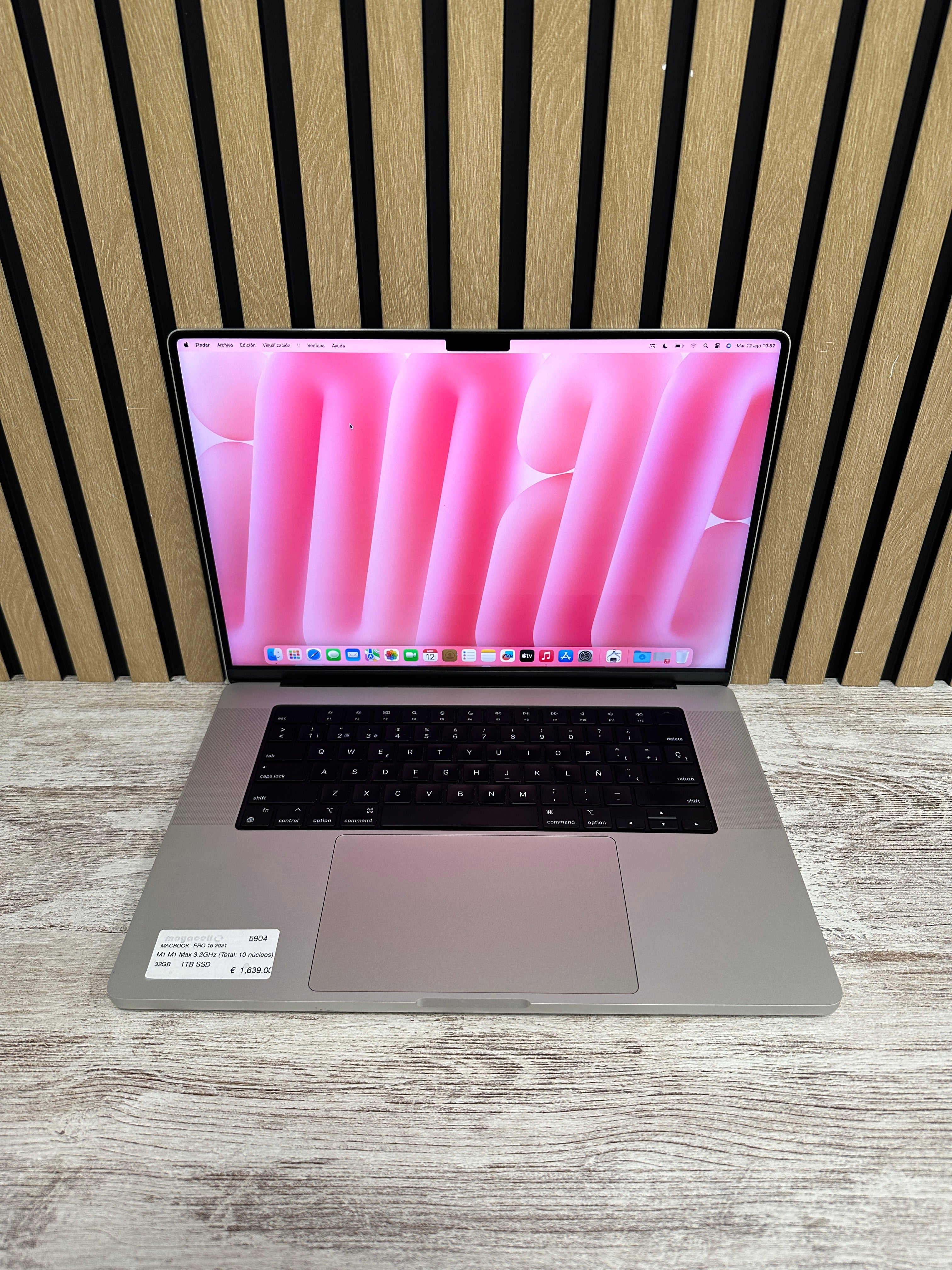 MacBook Pro 16" 2021 M1 MAX 32gb 1tb SSD - Moyacell