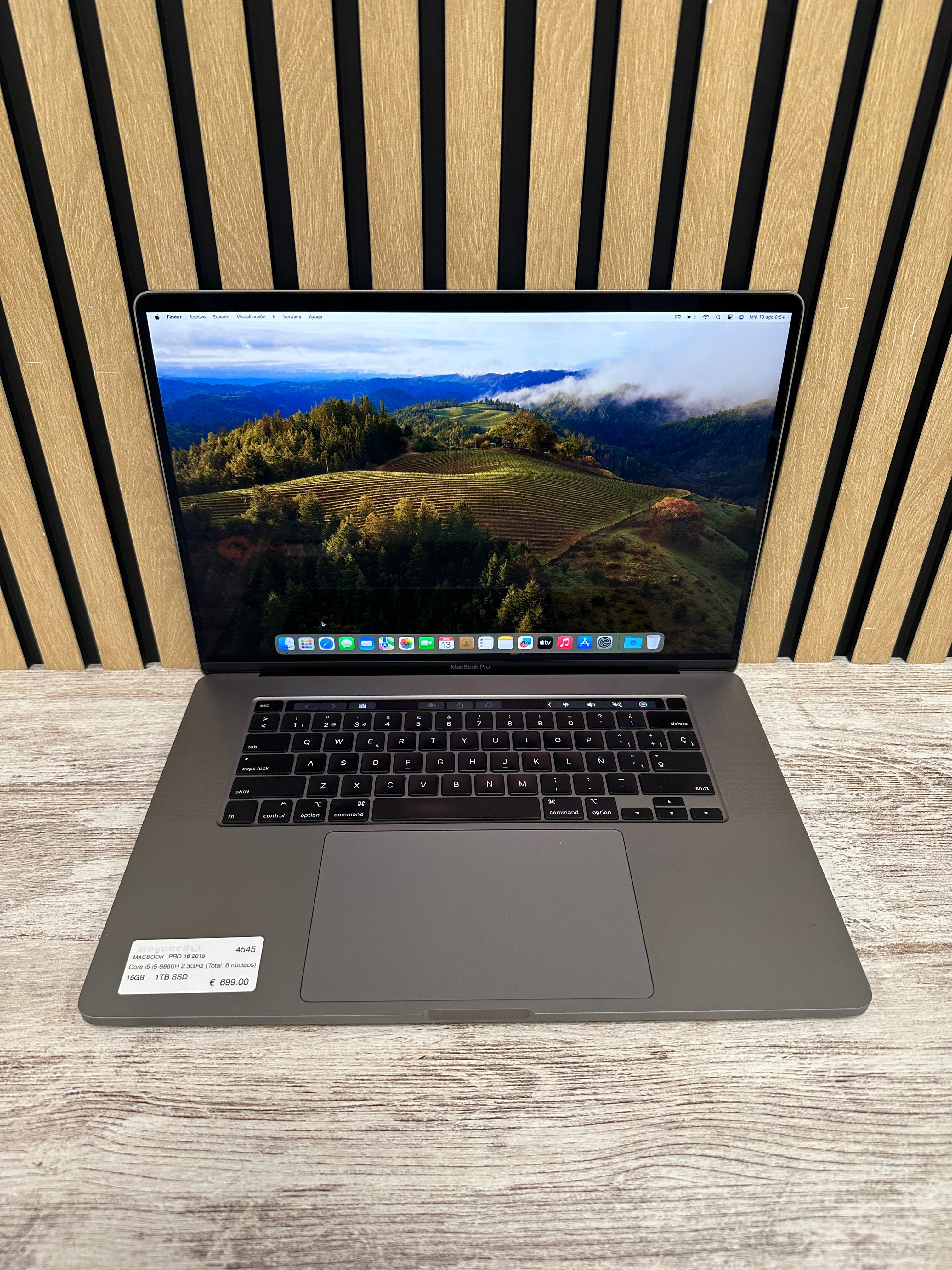 MacBook Pro 16" 2019 i9 16gb 1tb SSD - Moyacell