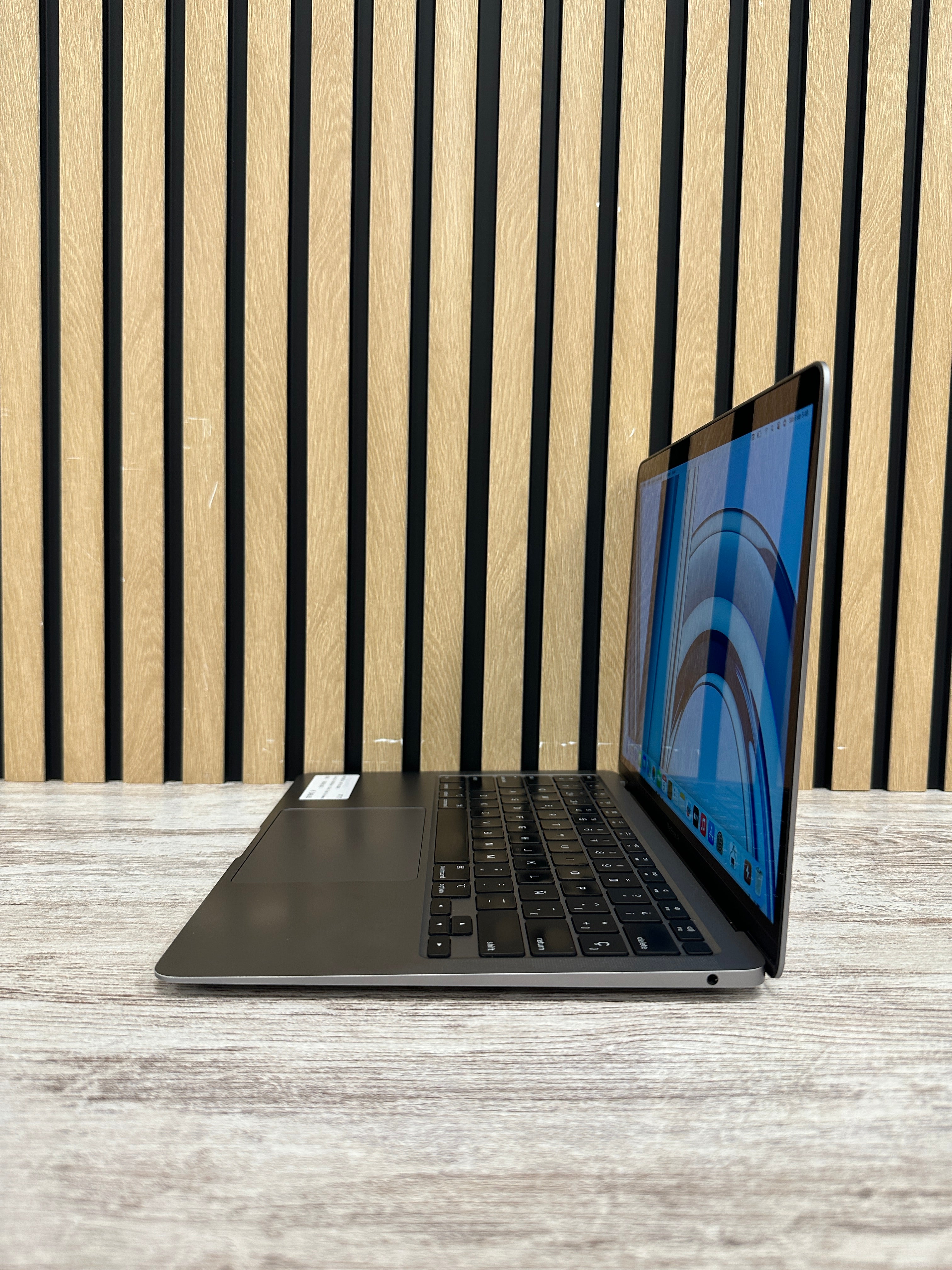 MacBook Air 13" 2020 i3 8gb 128gb SSD - Moyacell