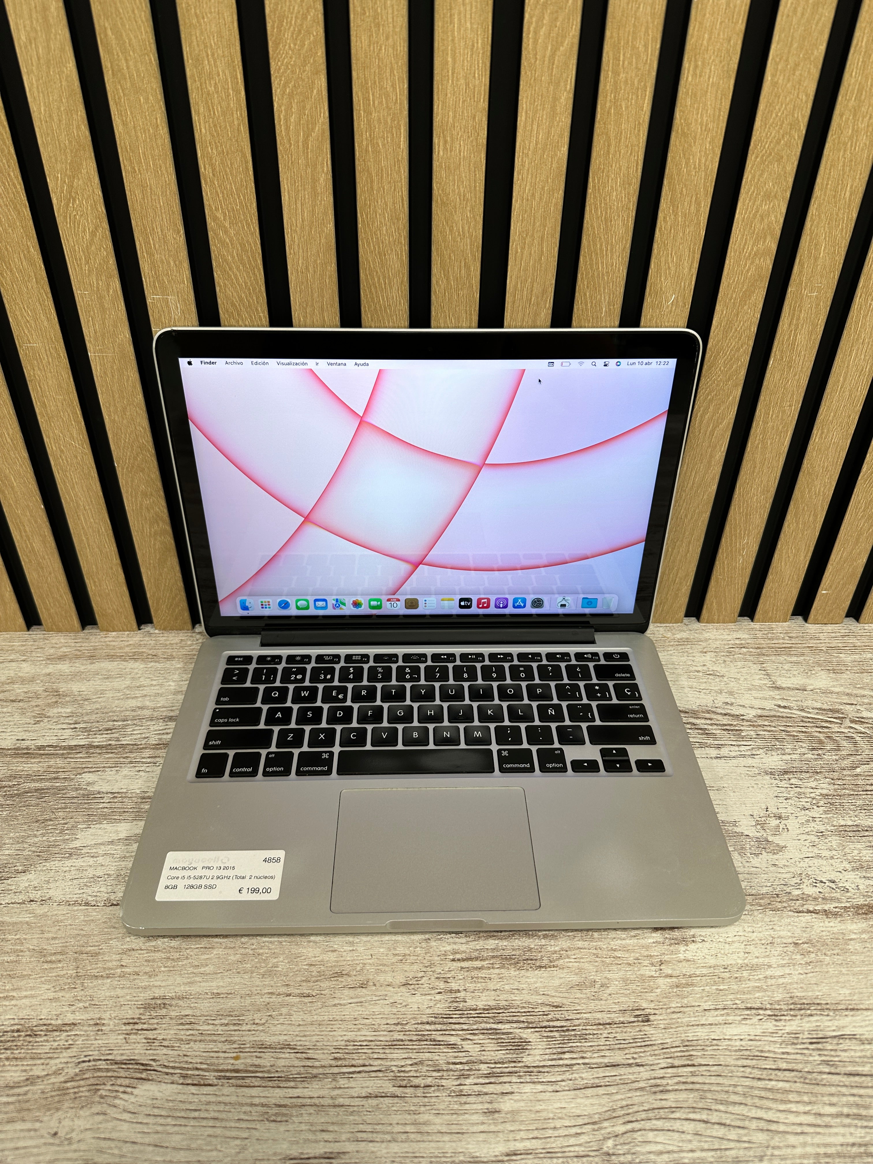 MacBook Pro 13" 2015 i5 8gb 128gb SSD