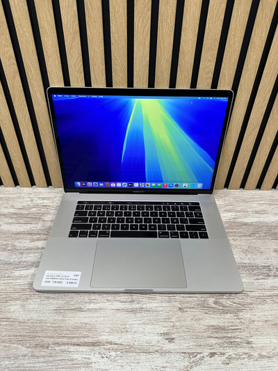 MacBook Pro 15" 2019 i9 32gb 1tb SSD