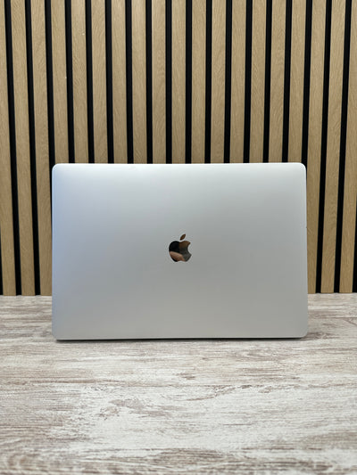 MacBook Pro 15" 2019 i9 32gb 1tb SSD