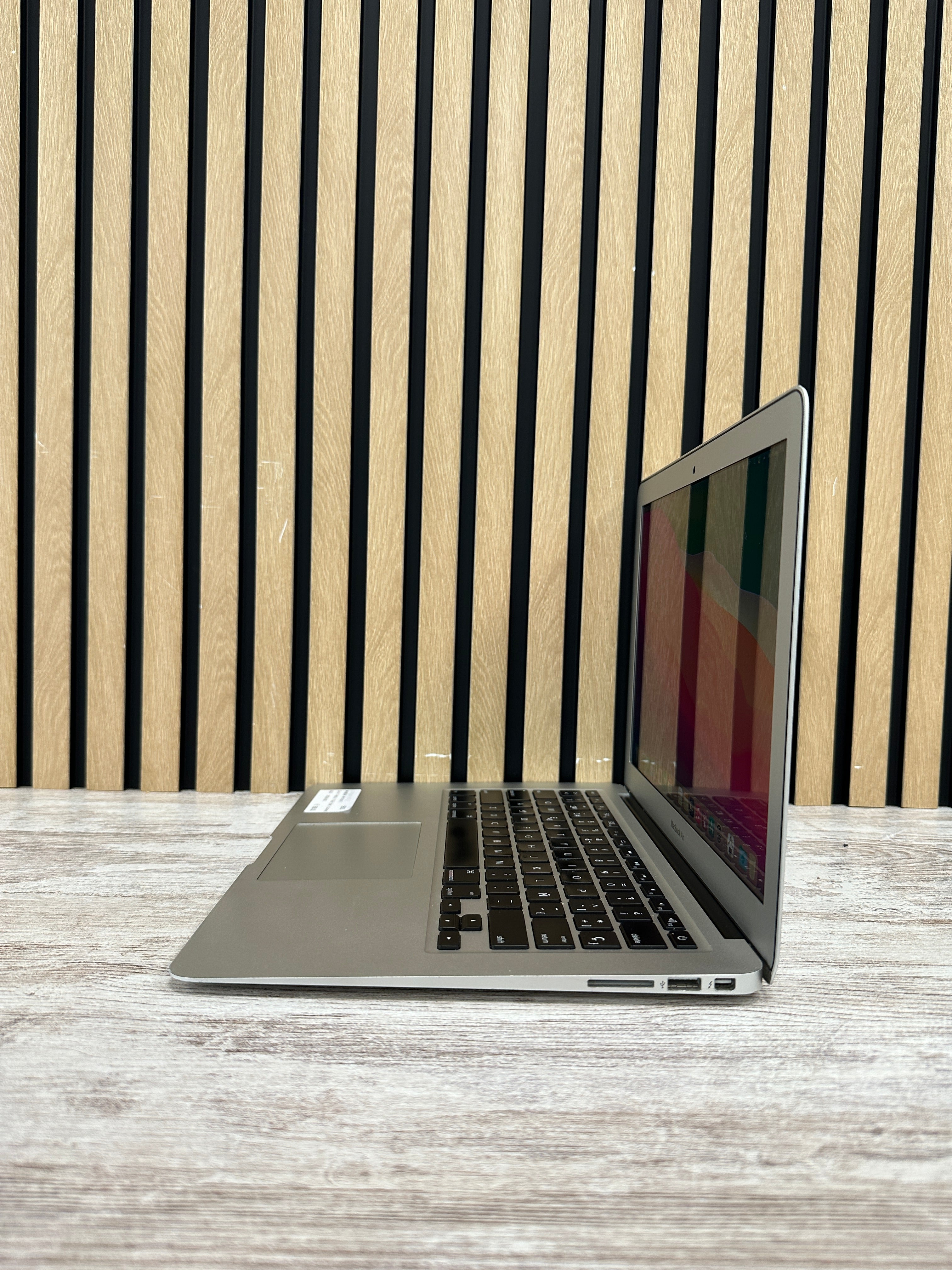 MacBook Air 13" 2013 i7 8gb 256gb SSD