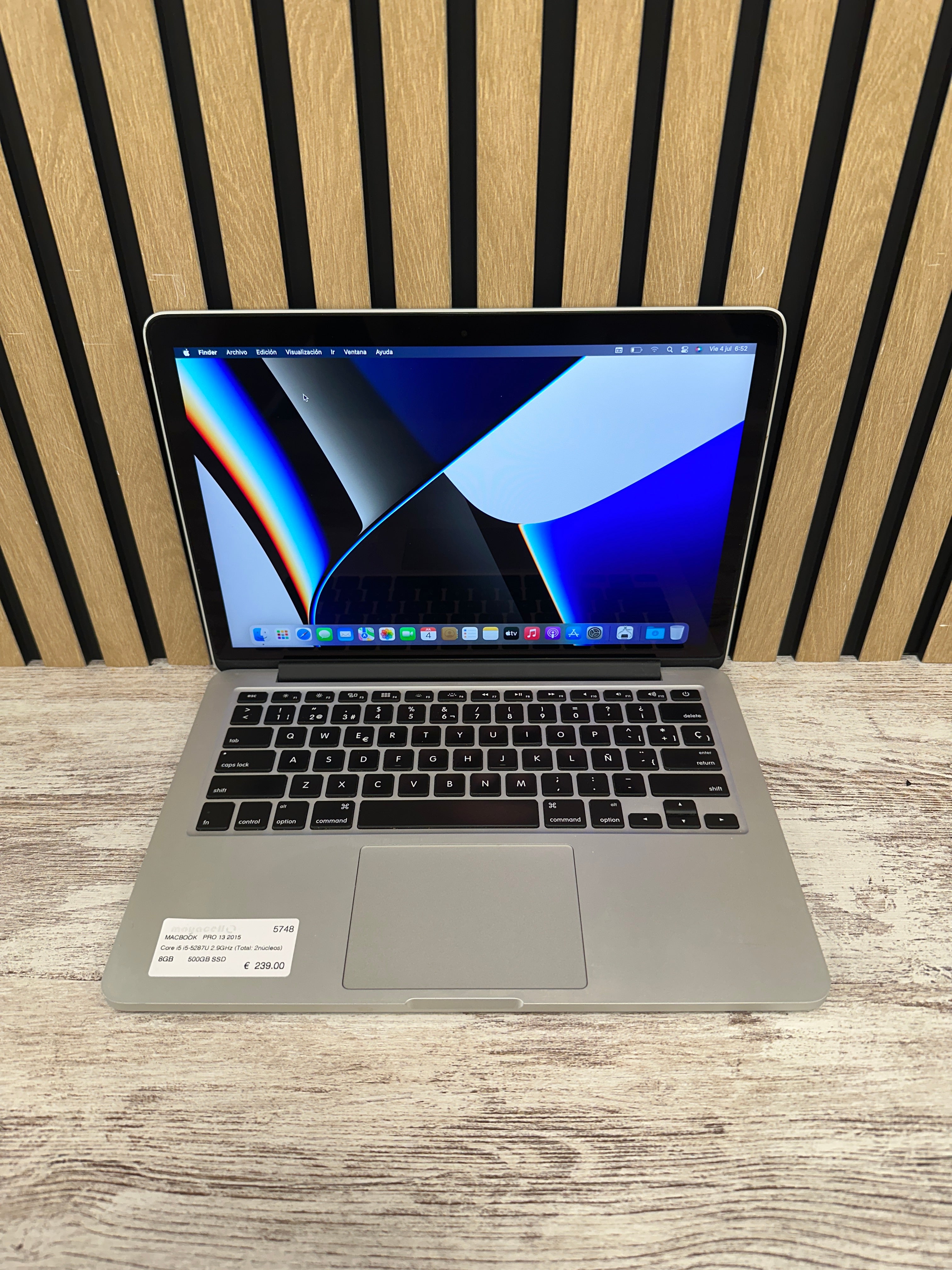 MacBook Pro 13" 2015 i5 8gb 500gb SSD